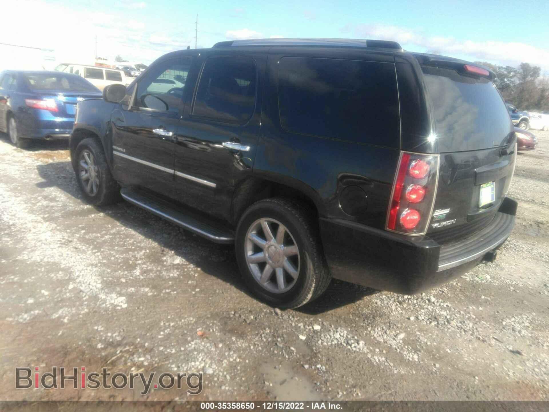 2011 GMC YUKON - VIN: 1GKS1EEF9BR240988 - Фото 3