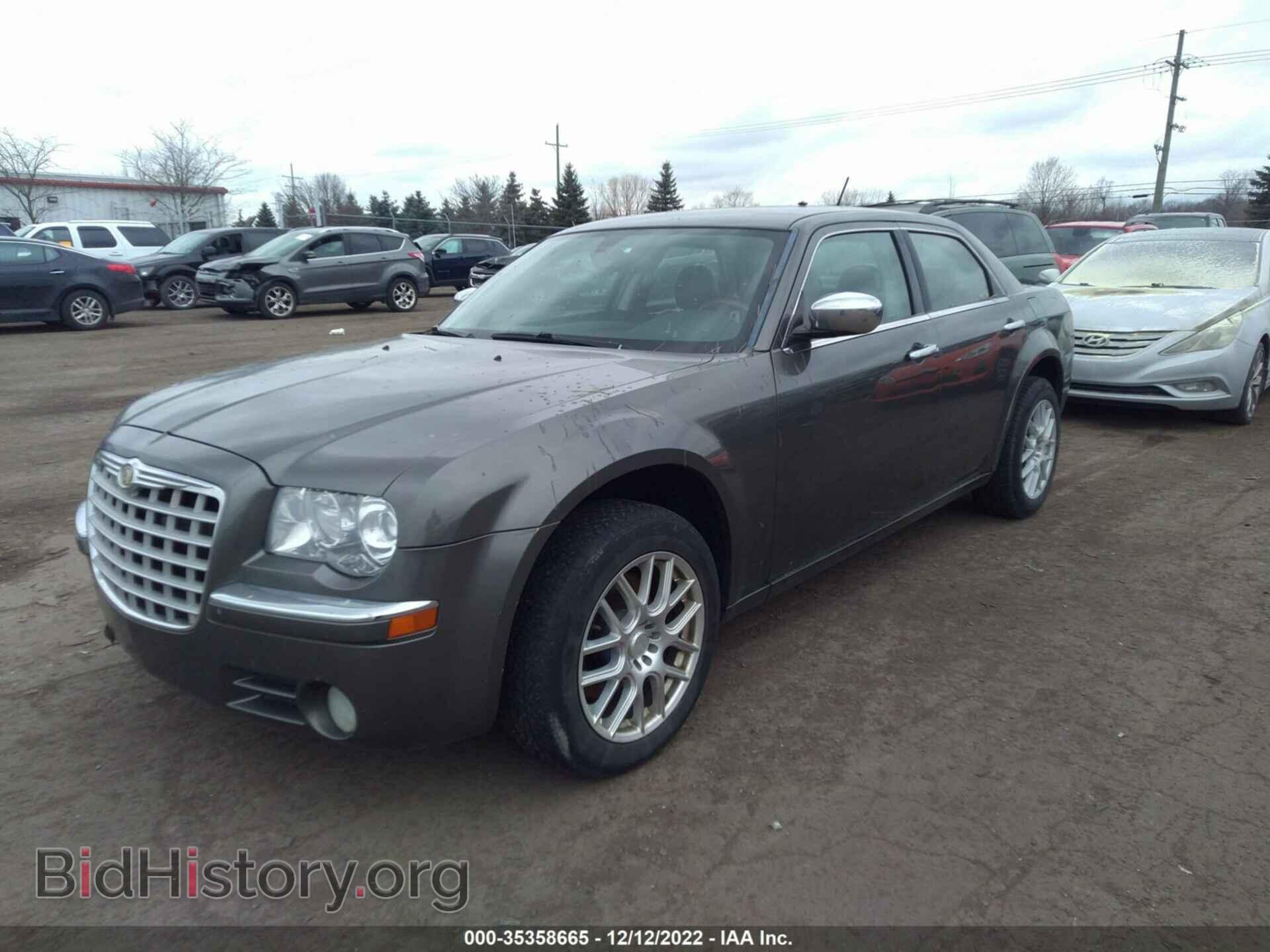 2008 CHRYSLER 300 - VIN: 2C3LK63H48H282683 - Фото 2