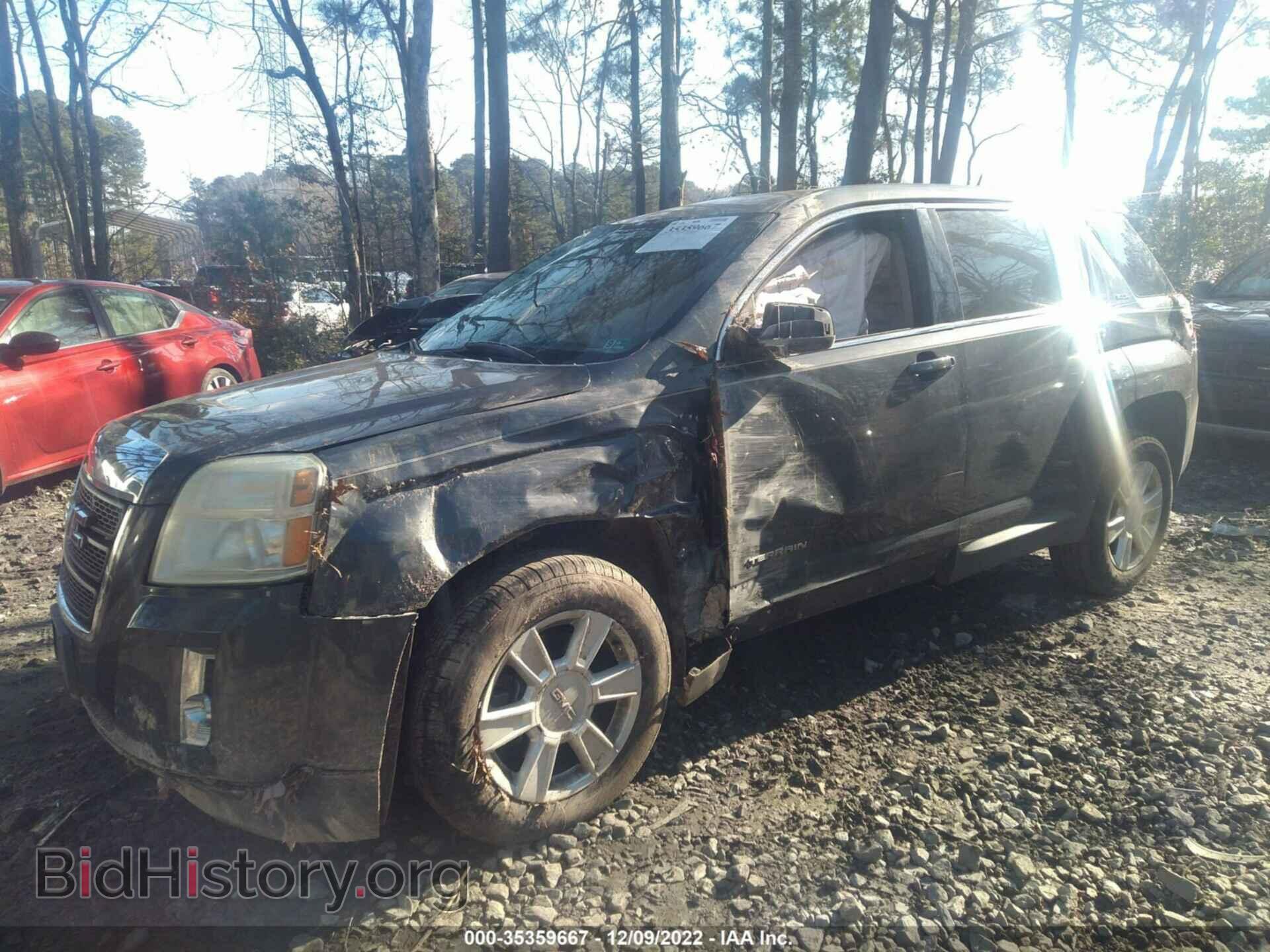 2011 GMC TERRAIN - VIN: 2CTALMEC1B6375173 - Фото 2