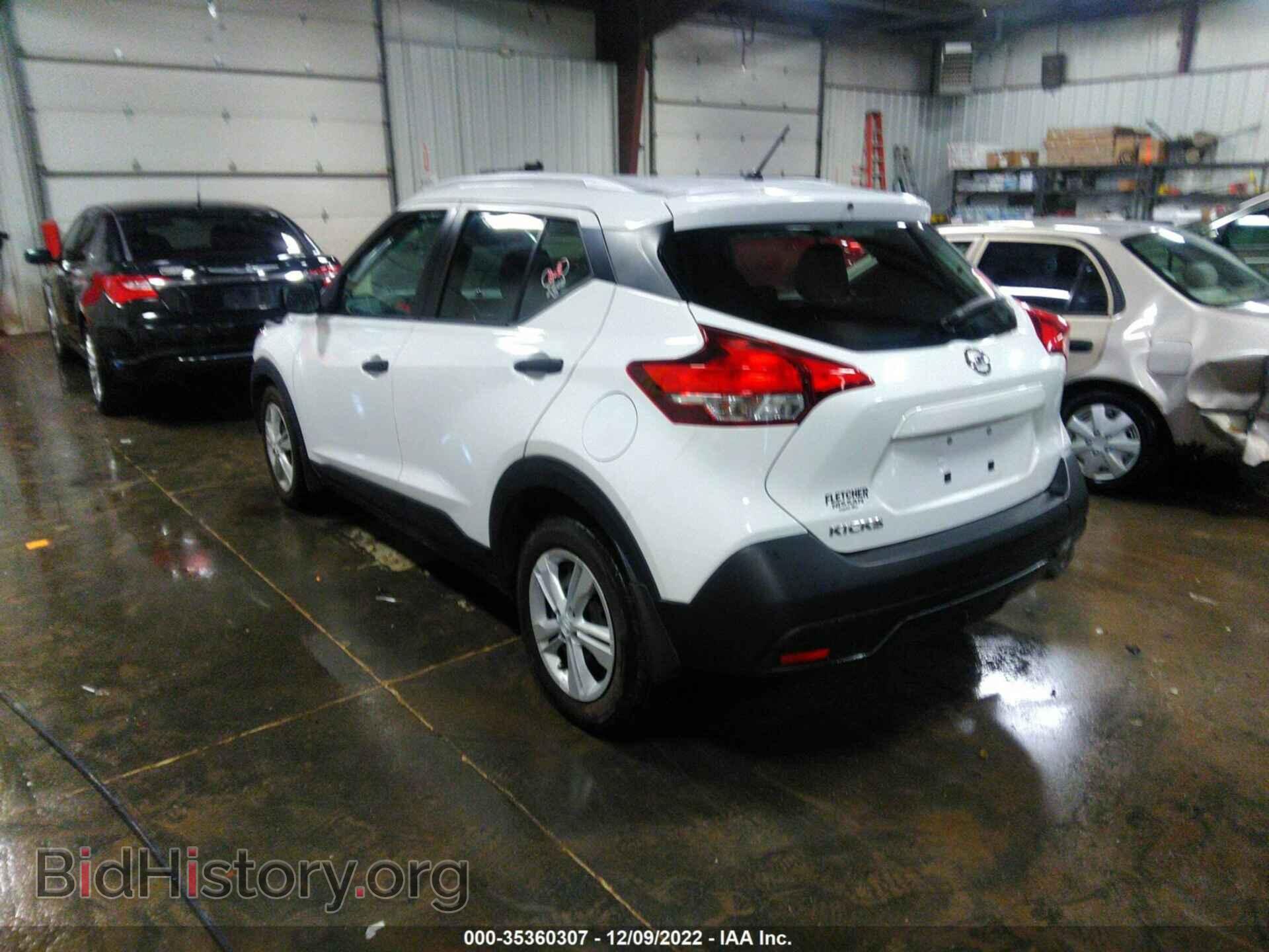 2019 NISSAN KICKS - VIN: 3N1CP5CU3KL528564 - Фото 3