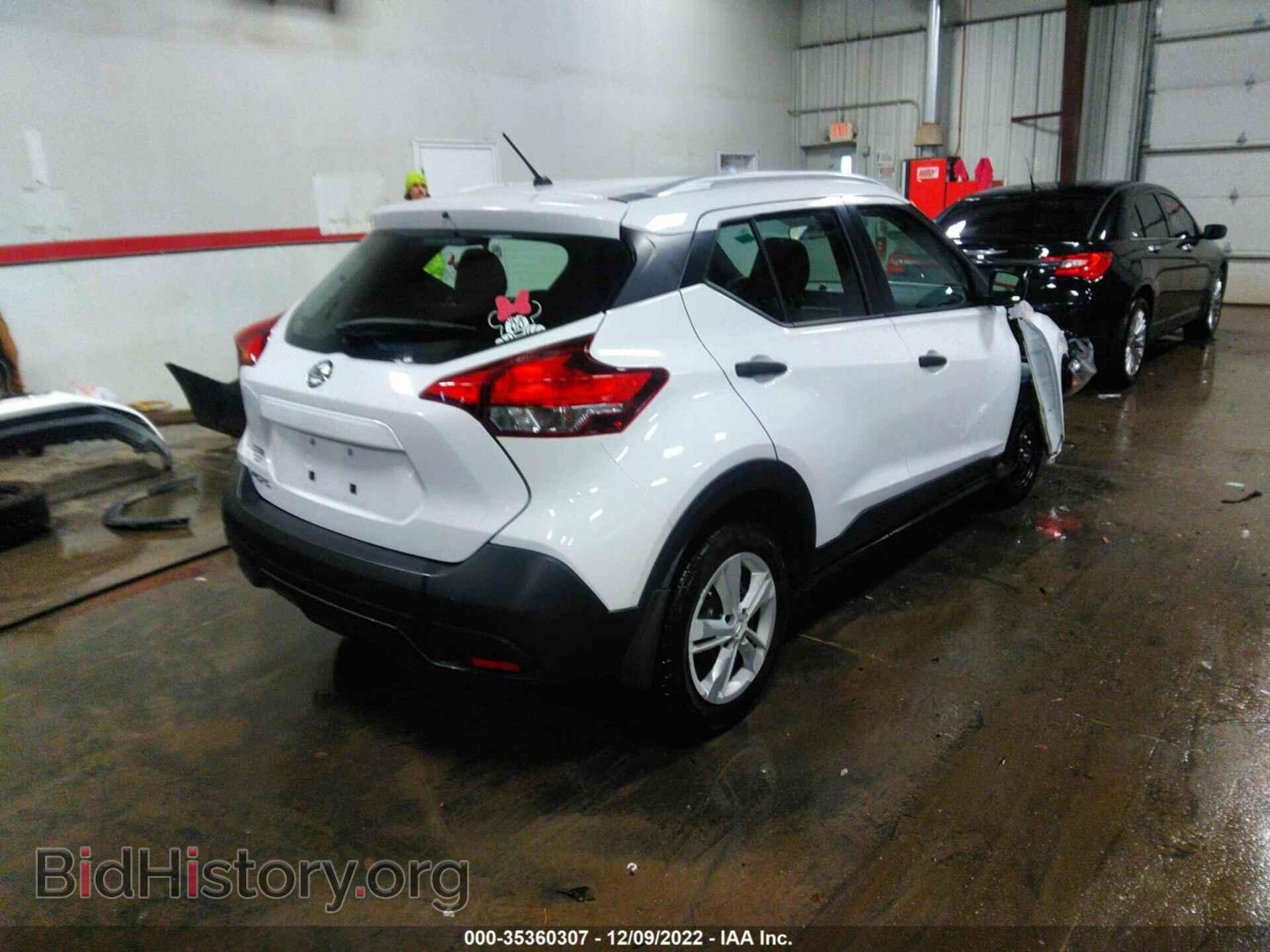 2019 NISSAN KICKS - VIN: 3N1CP5CU3KL528564 - Фото 4