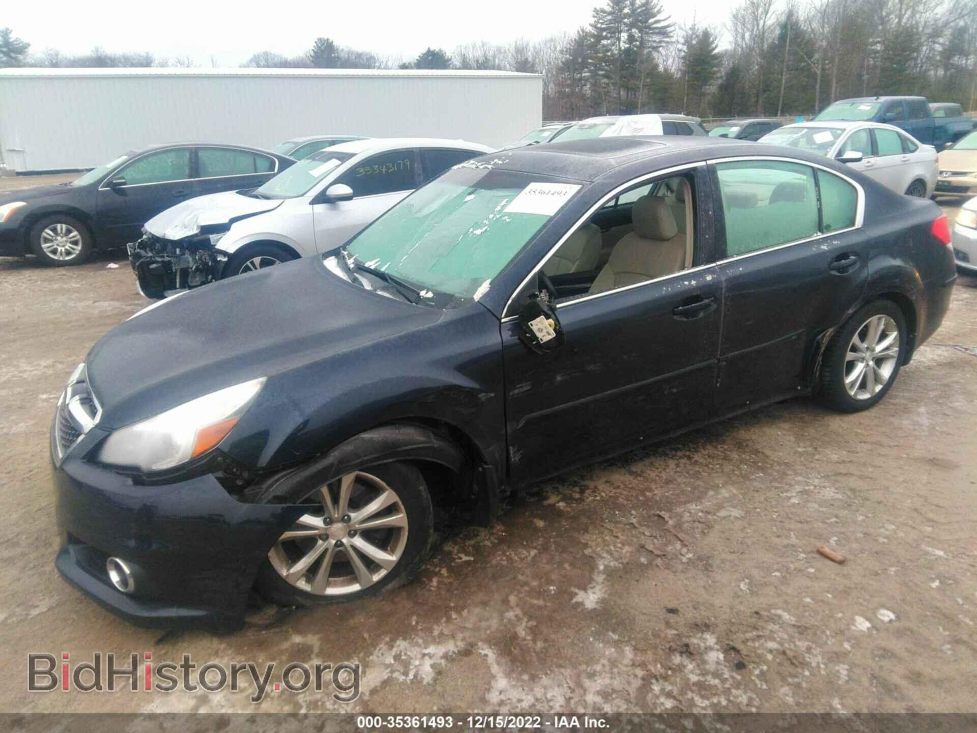 2014 SUBARU LEGACY - VIN: 4S3BMDM61E2015492 - Фото 2