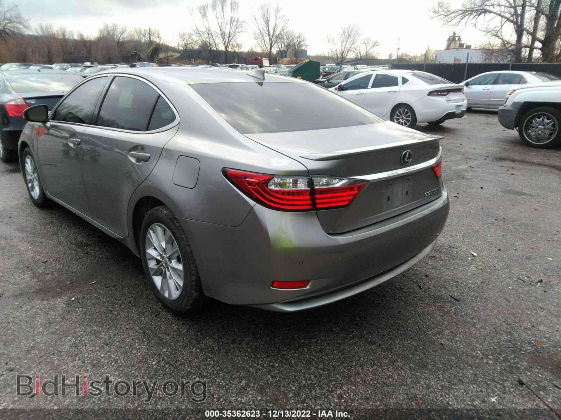 2015 LEXUS ES 300H - VIN: JTHBW1GG3F2084875 - Фото 3