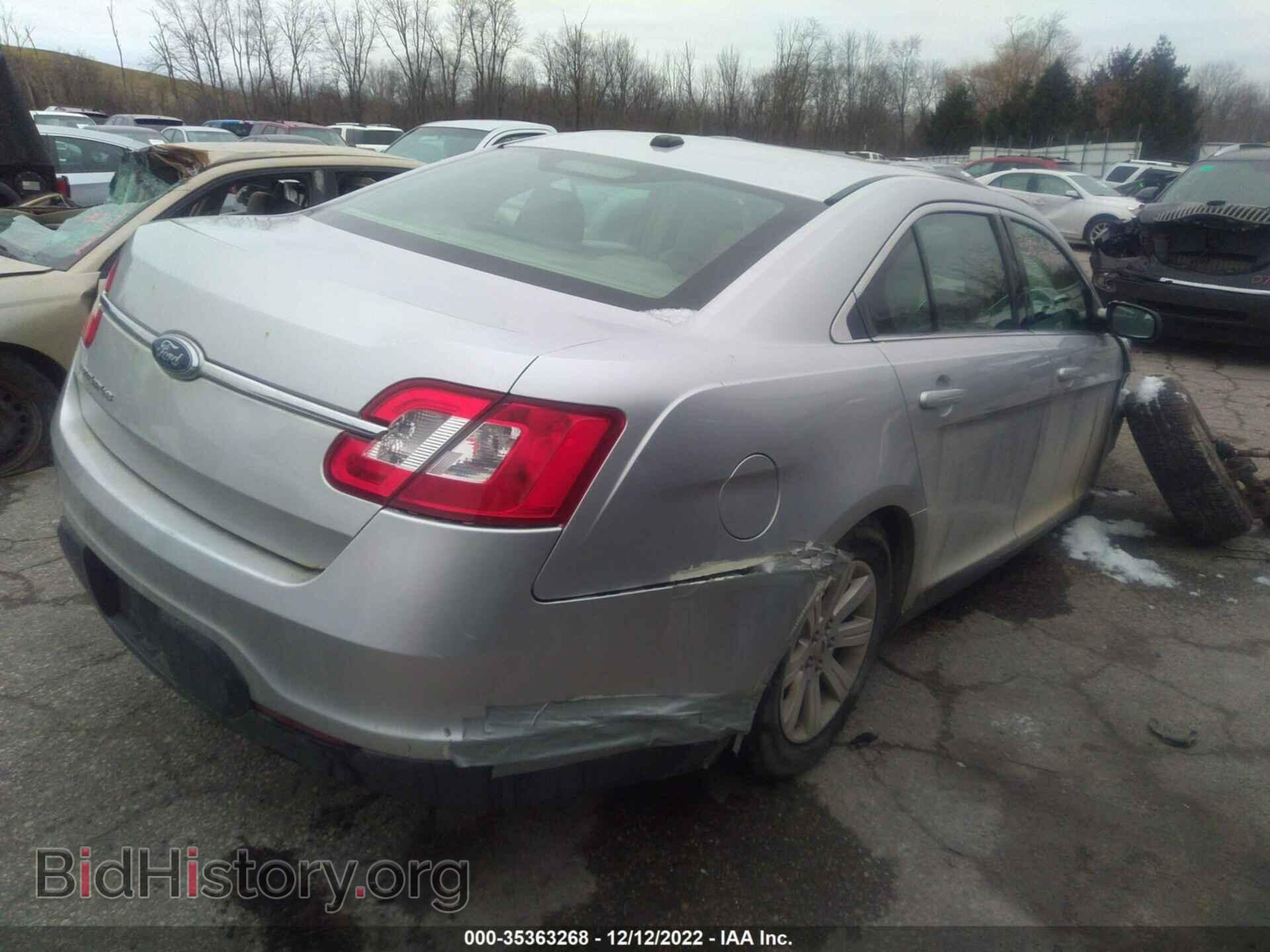 2010 FORD TAURUS - VIN: 1FAHP2DW0AG114832 - Фото 4