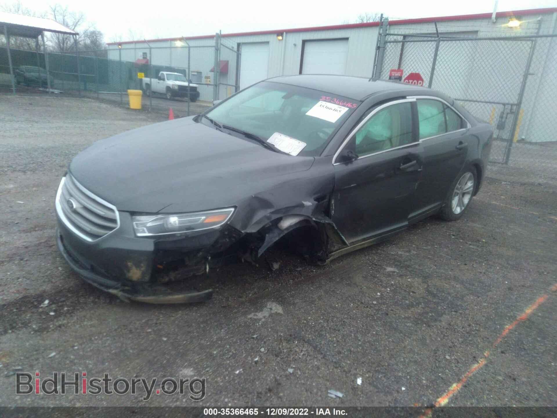 2015 FORD TAURUS - VIN: 1FAHP2E88FG180598 - Фото 2