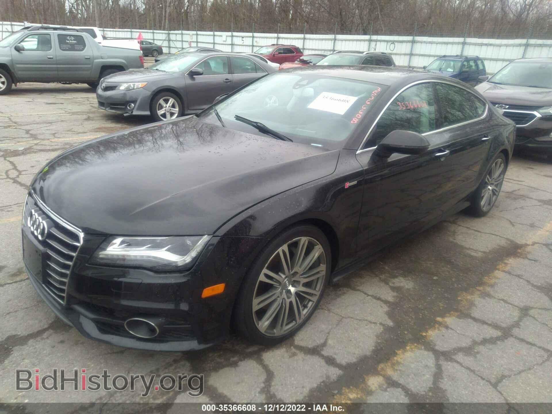 2012 AUDI A7 - VIN: WAUSGAFC2CN002879 - Фото 2