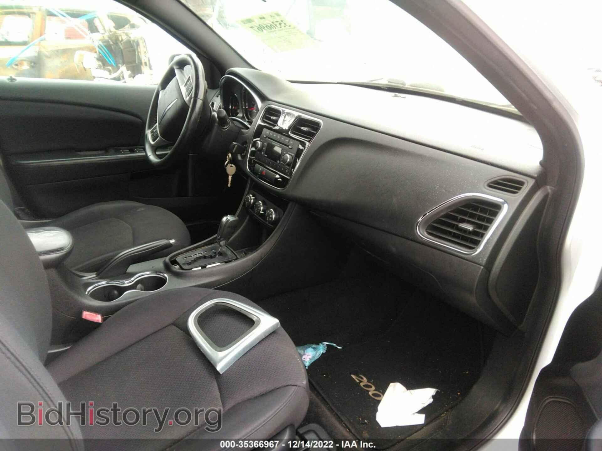 2014 CHRYSLER 200 - VIN: 1C3CCBBB1EN236833 - Фото 5