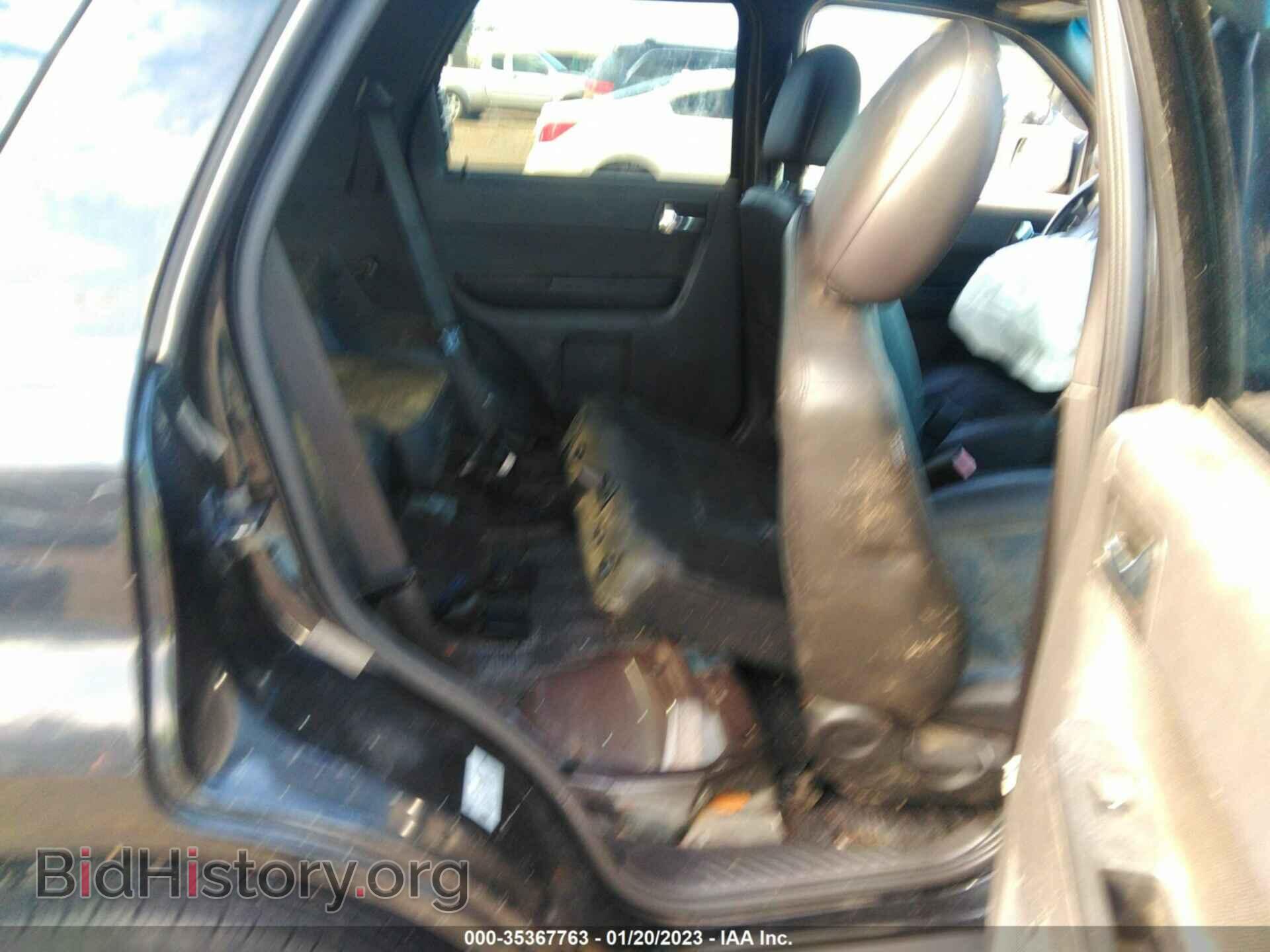 2011 FORD ESCAPE - VIN: 1FMCU0EG3BKC64470 - Фото 8