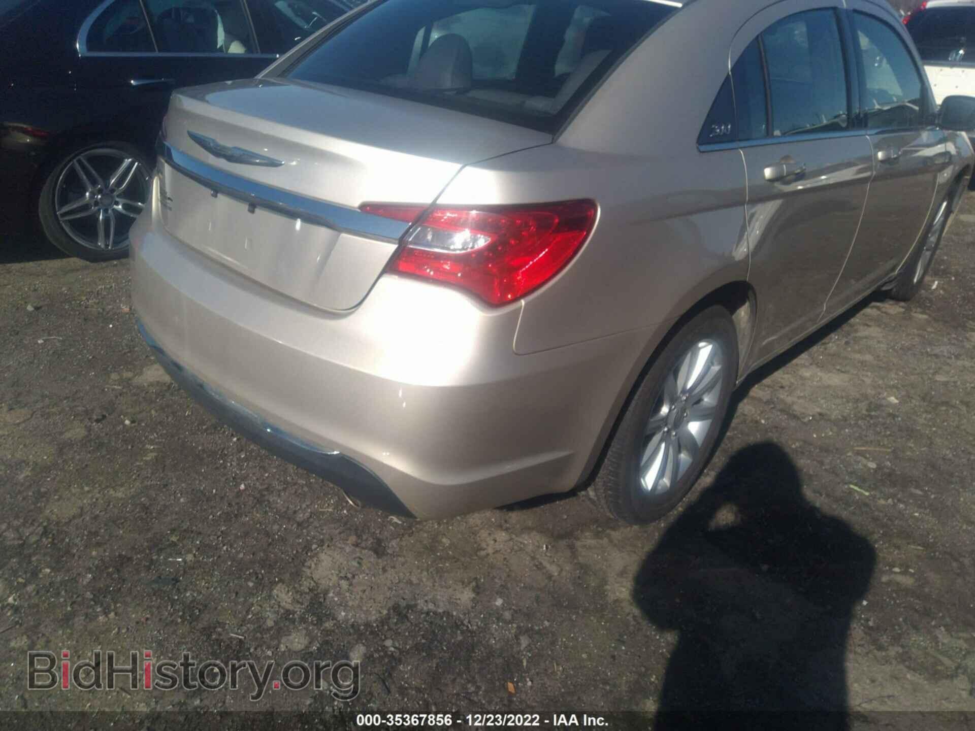 2013 CHRYSLER 200 - VIN: 1C3CCBBG5DN658744 - Фото 4