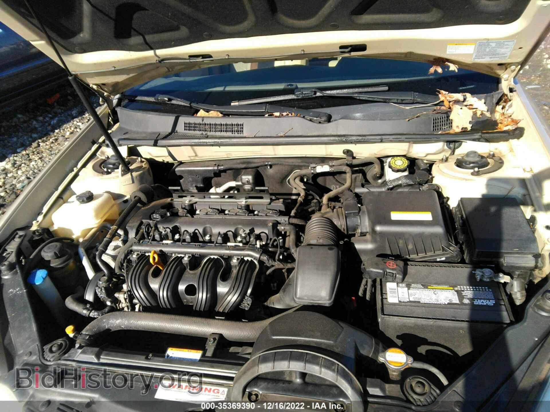 2006 KIA OPTIMA - VIN: KNAGE123765022437 - Фото 10