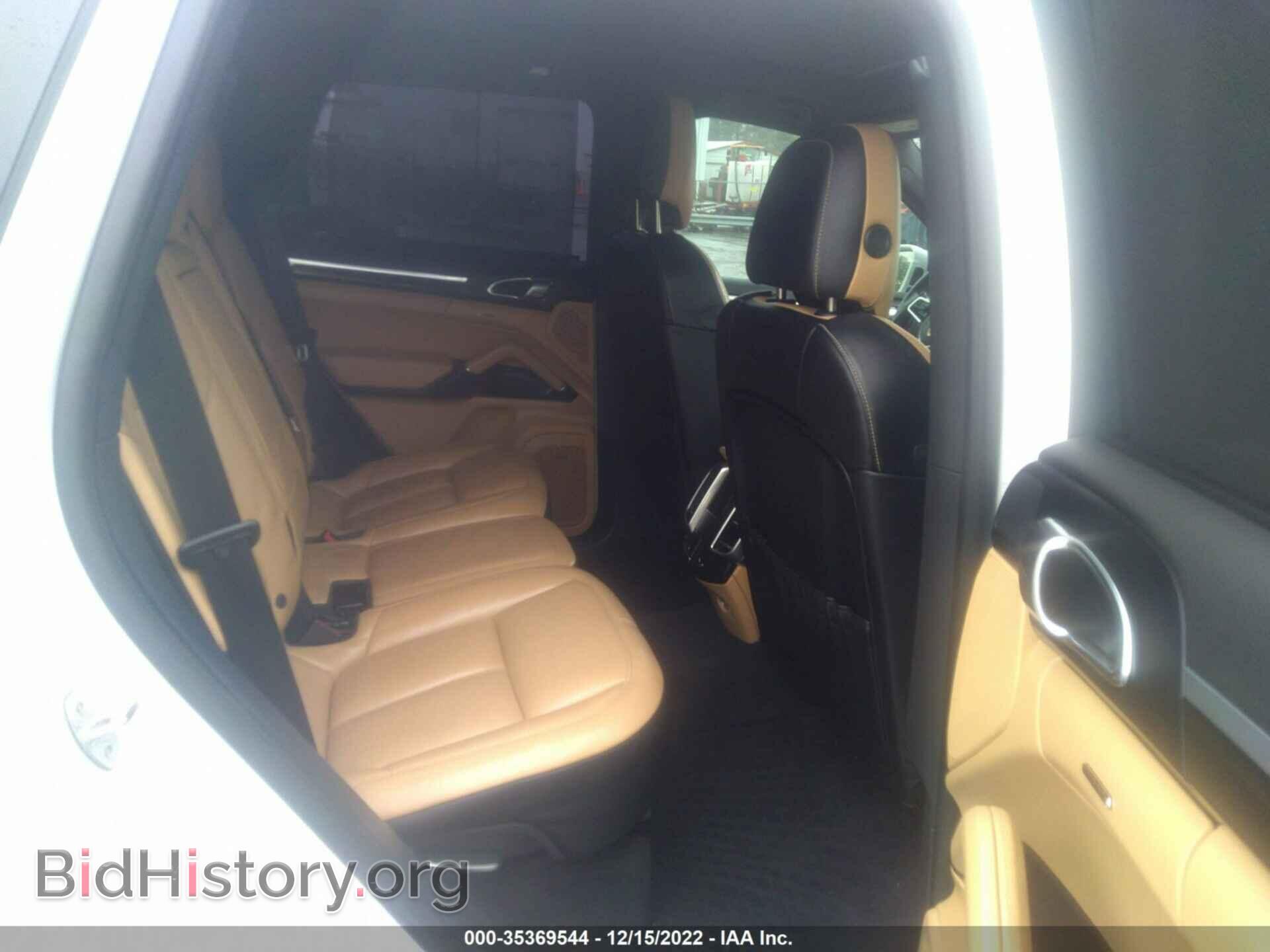 2016 PORSCHE CAYENNE - VIN: WP1AB2A25GLA97049 - Фото 8