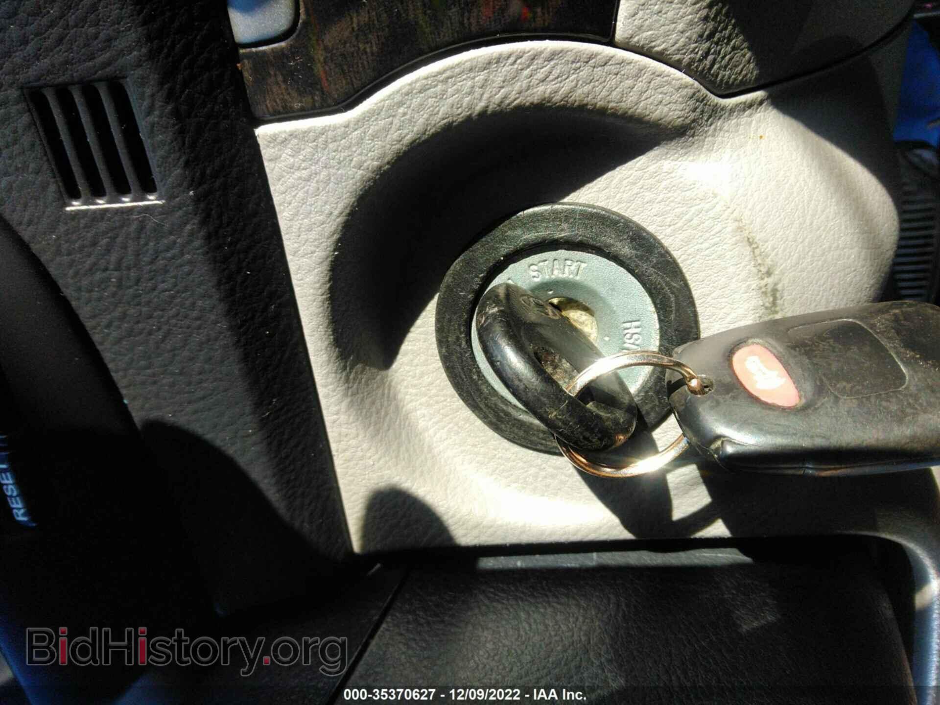 2008 HYUNDAI SANTA FE - VIN: 5NMSG73D38H164415 - Фото 11
