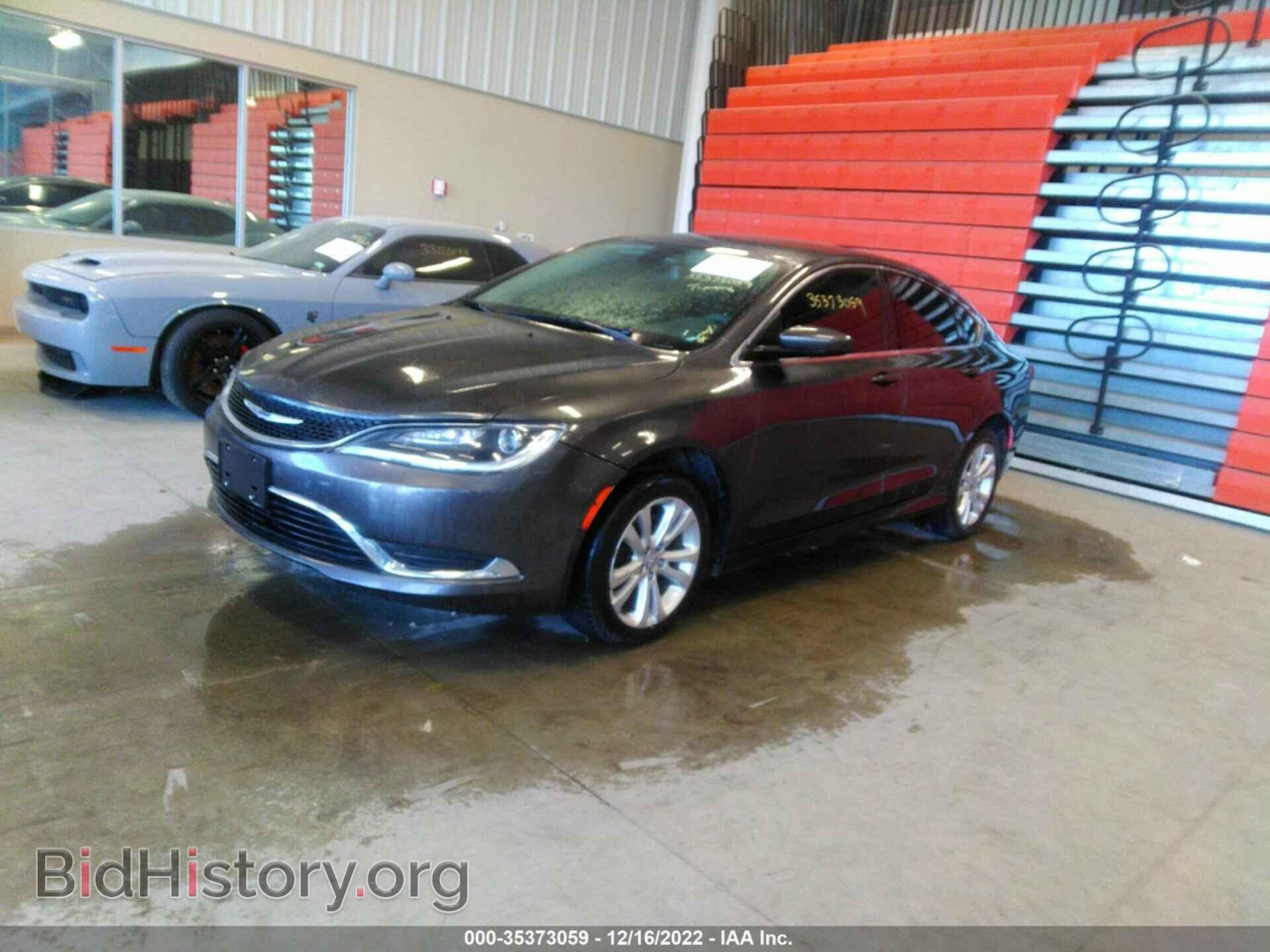 2015 CHRYSLER 200 - VIN: 1C3CCCAB6FN677575 - Фото 2