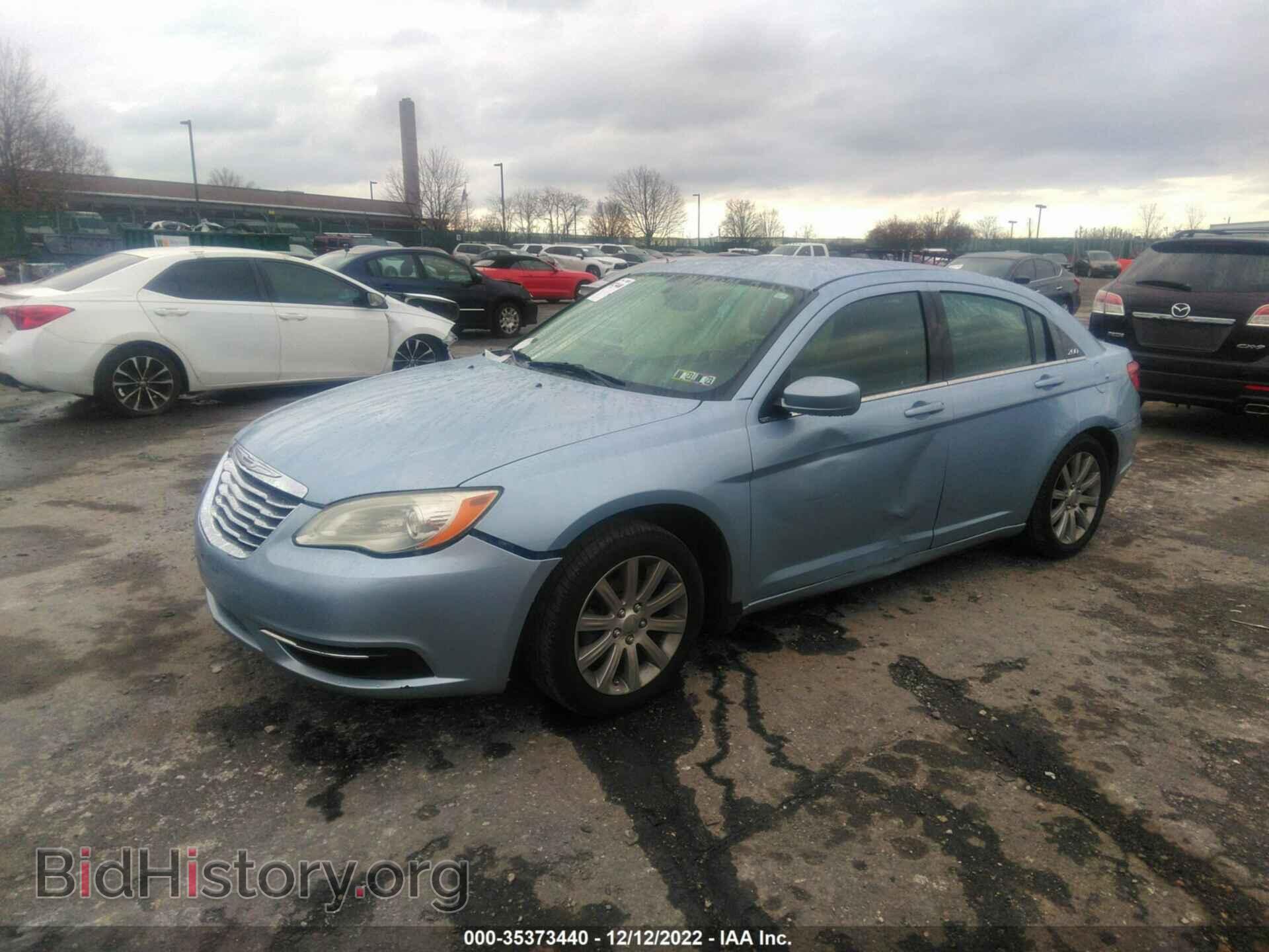 2012 CHRYSLER 200 - VIN: 1C3CCBBB4CN163972 - Photo 2