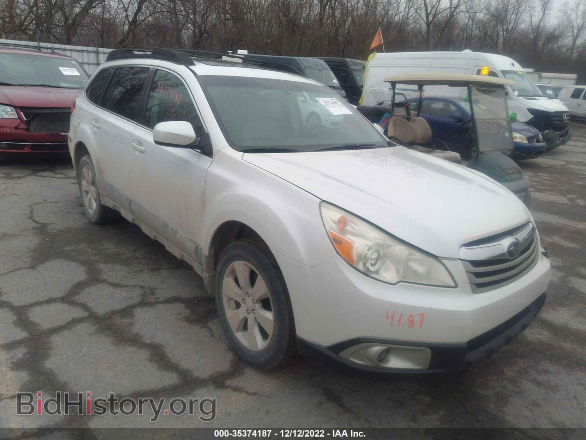 Фотография 4S4BRBFC2B3352893 - SUBARU OUTBACK 2011