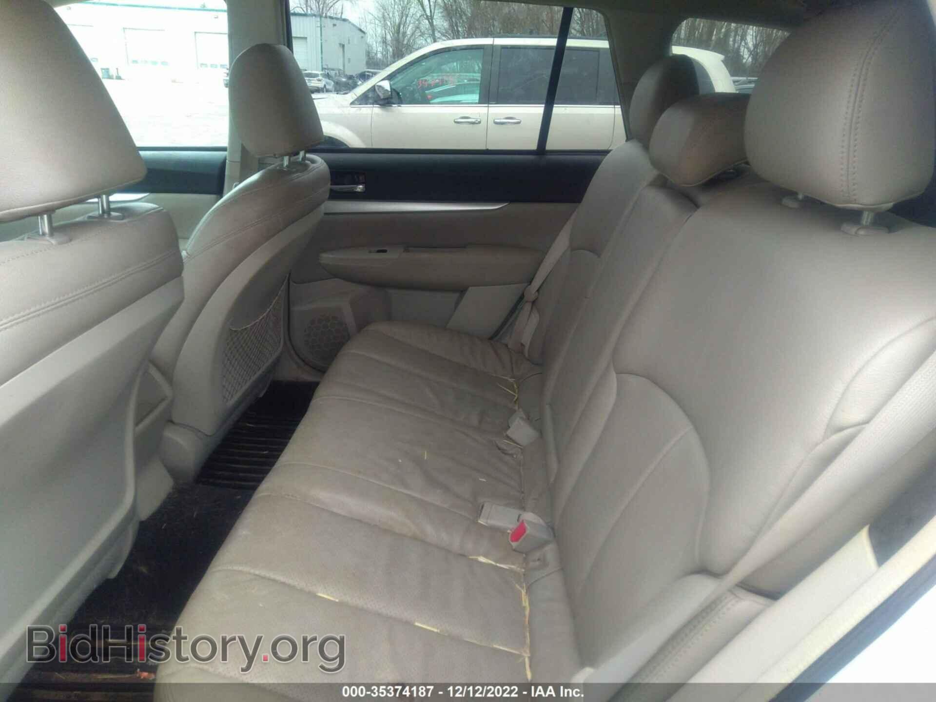 2011 SUBARU OUTBACK - VIN: 4S4BRBFC2B3352893 - Фото 8