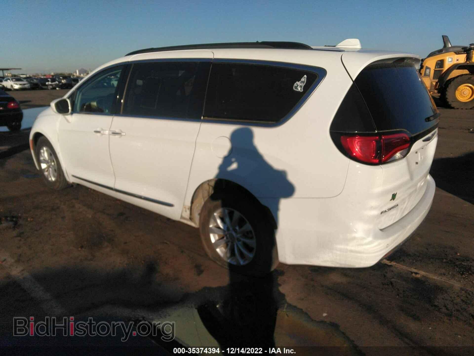 2017 CHRYSLER PACIFICA - VIN: 2C4RC1BG6HR809423 - Фото 3