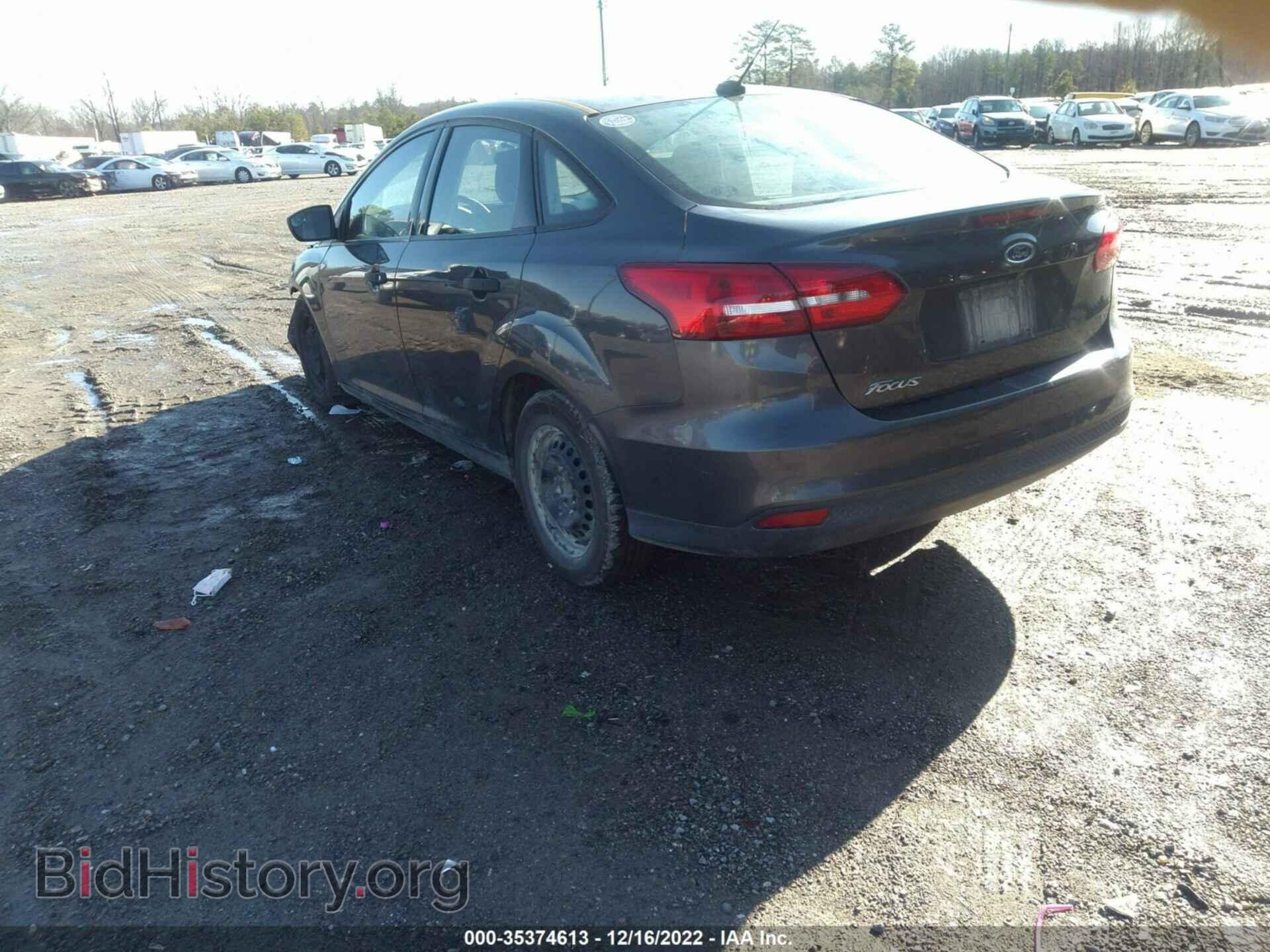 2018 FORD FOCUS - VIN: 1FADP3E24JL242594 - Фото 3
