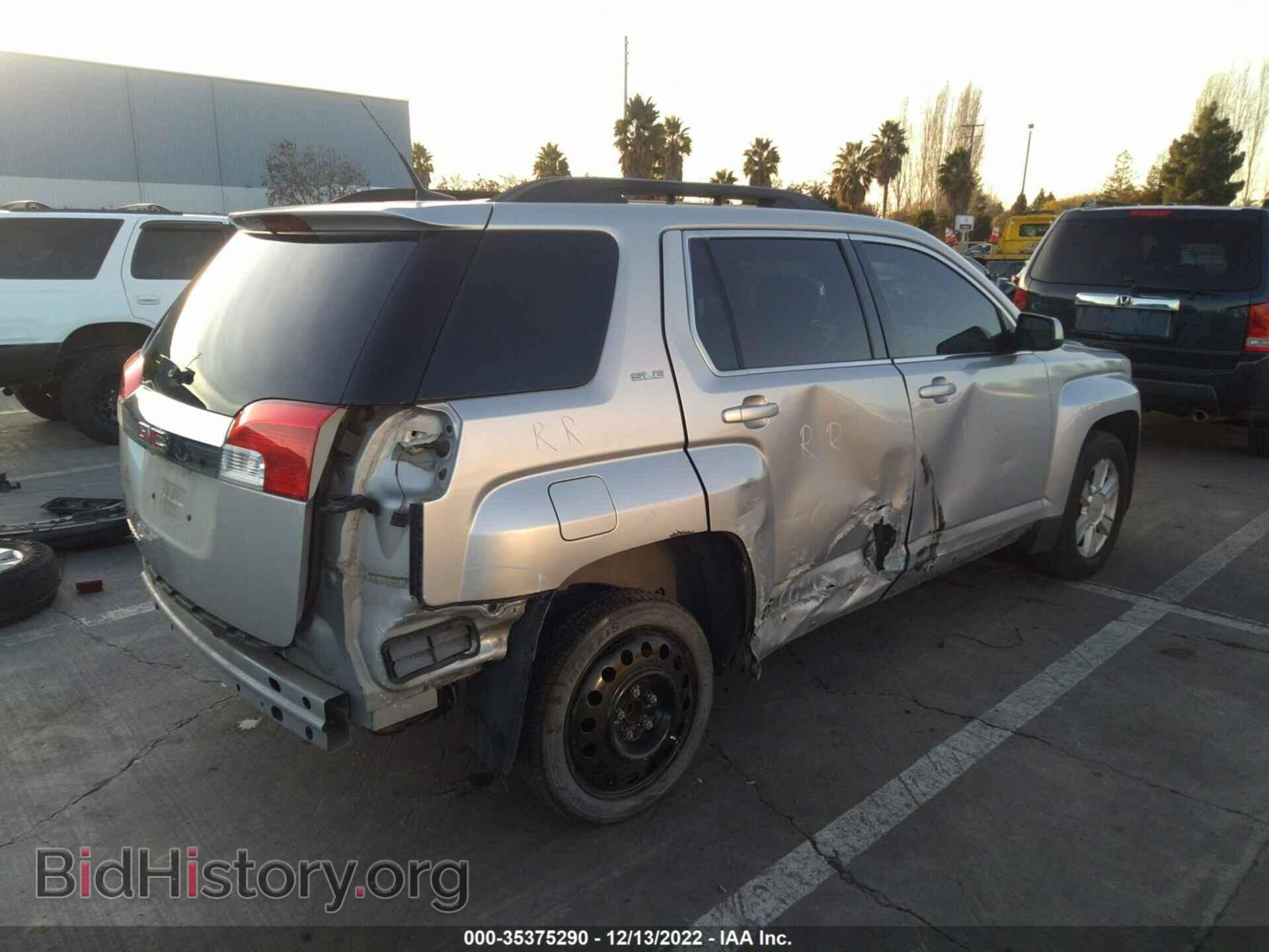 2011 GMC TERRAIN - VIN: 2CTALSEC4B6266856 - Фото 4