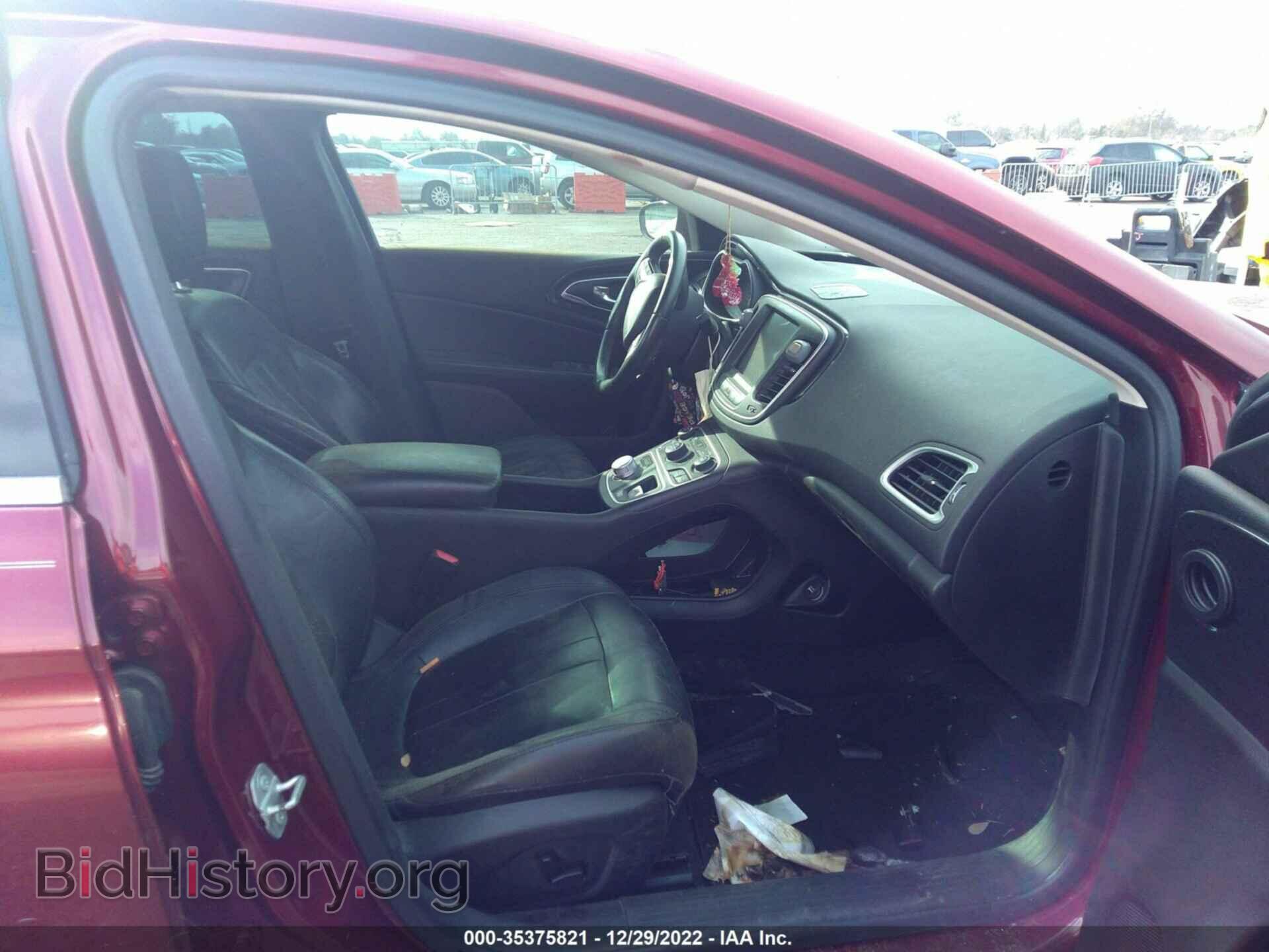 2015 CHRYSLER 200 - VIN: 1C3CCCCGXFN549011 - Фото 5