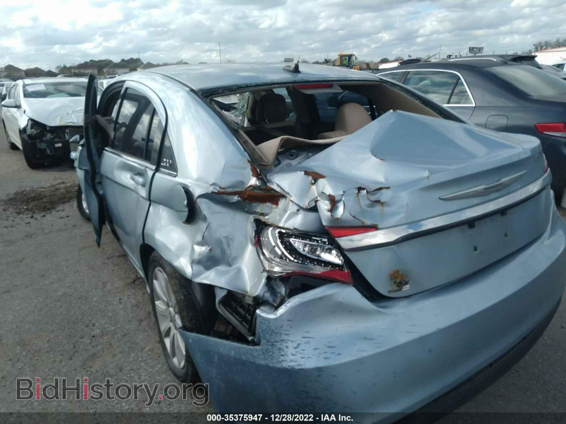 2013 CHRYSLER 200 - VIN: 1C3CCBBB5DN577747 - Photo 3