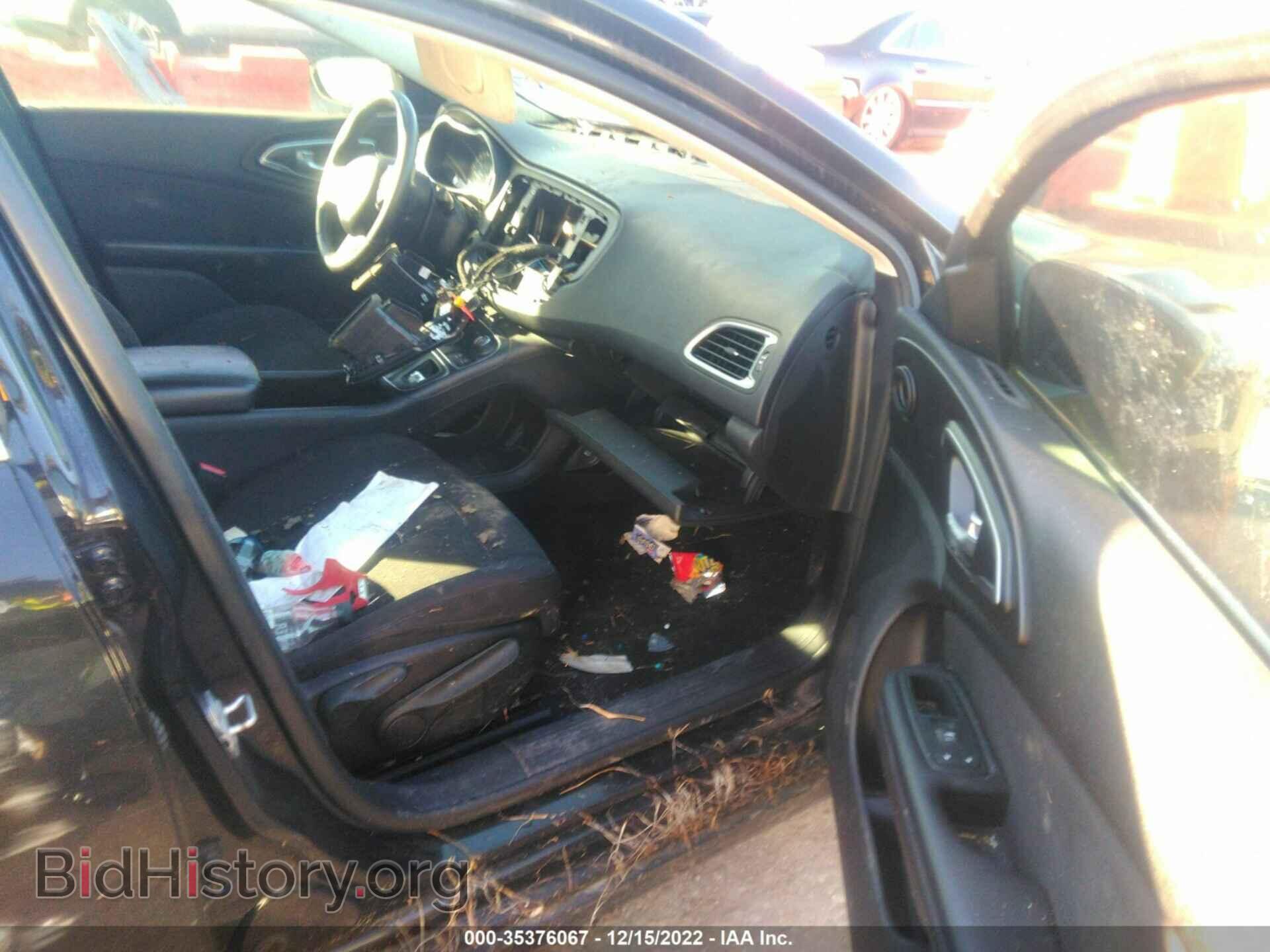 2015 CHRYSLER 200 - VIN: 1C3CCCAB0FN682917 - Фото 5