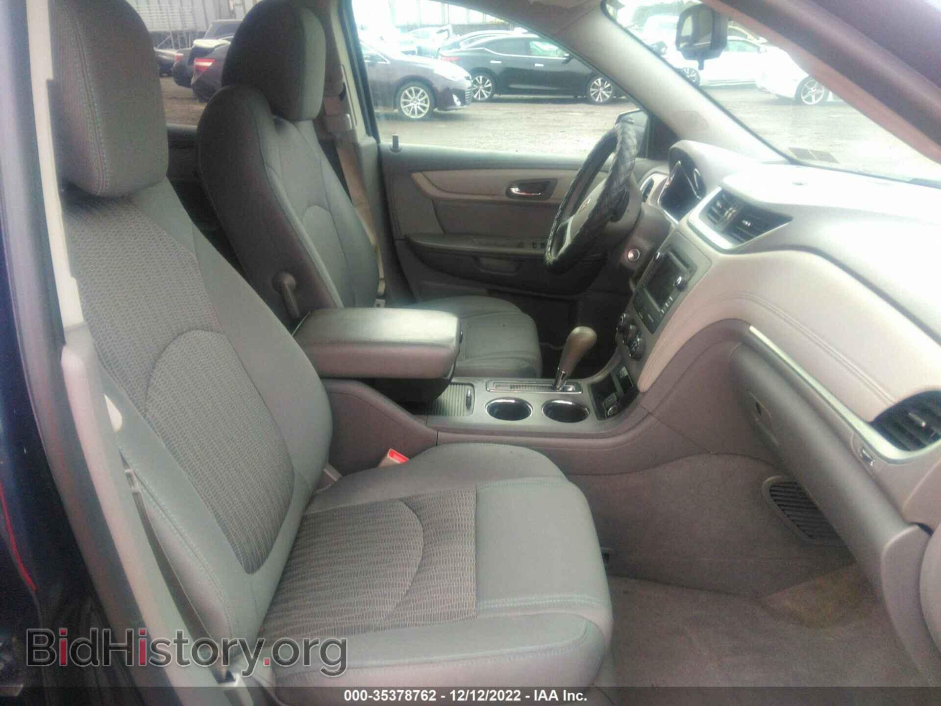 2017 CHEVROLET TRAVERSE - VIN: 1GNKRFED0HJ296471 - Фото 5