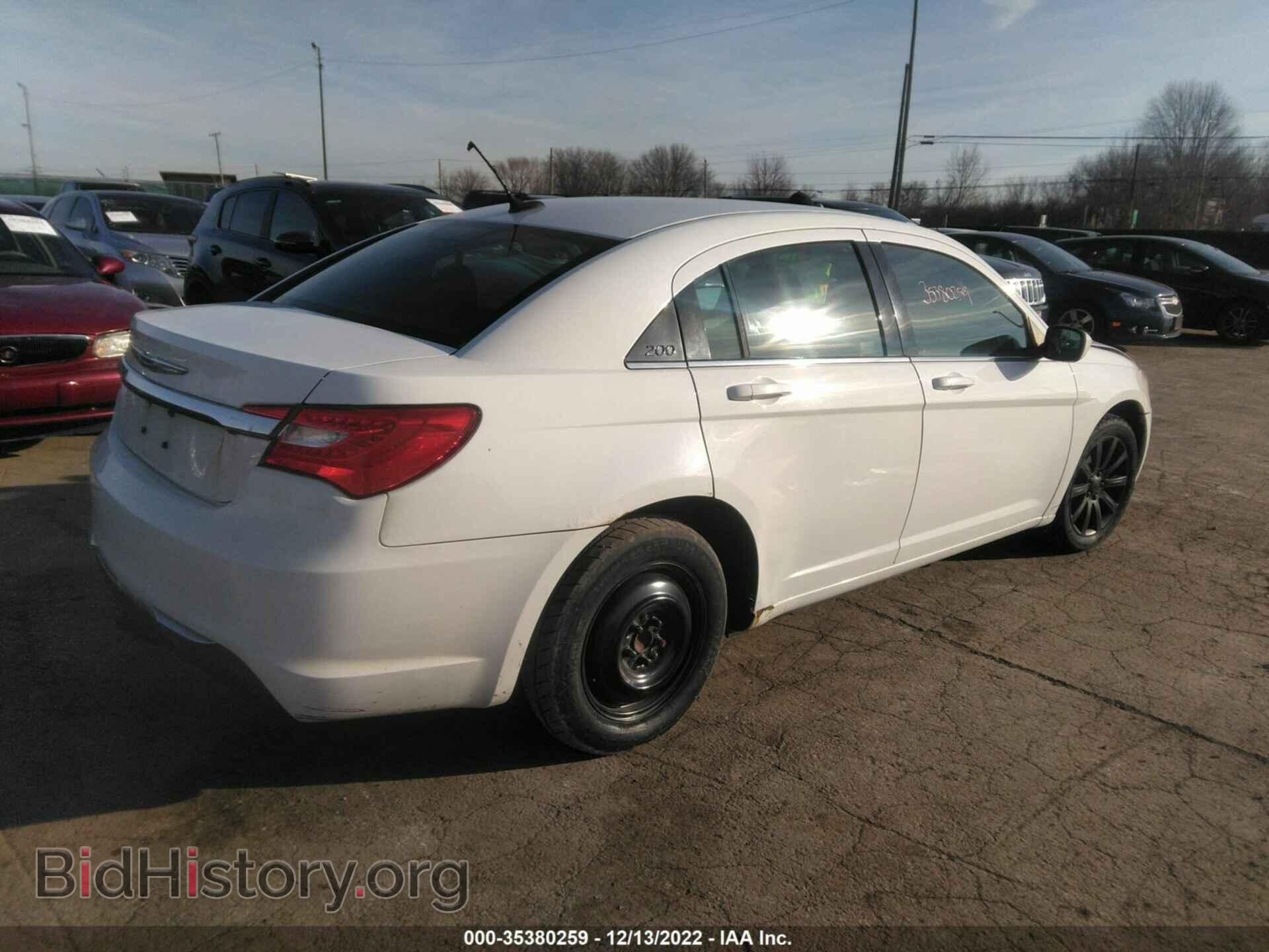 2012 CHRYSLER 200 - VIN: 1C3CCBBB0CN104286 - Фото 4