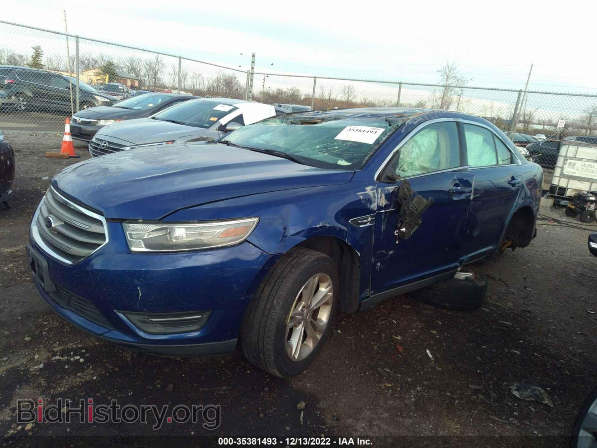 2013 FORD TAURUS - VIN: 1FAHP2E83DG130740 - Фото 2
