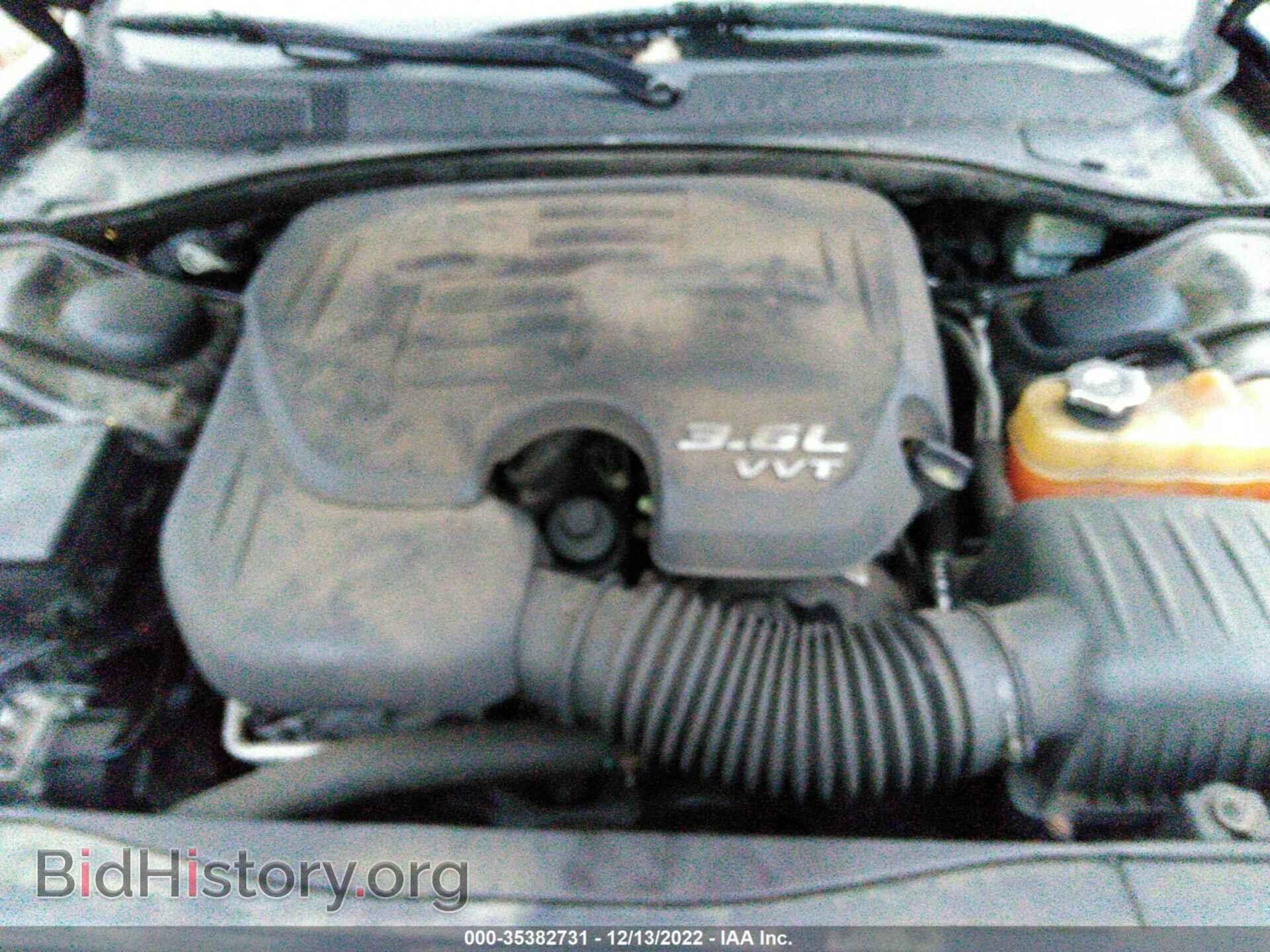 2012 CHRYSLER 300 - VIN: 2C3CCAAG0CH141211 - Фото 10