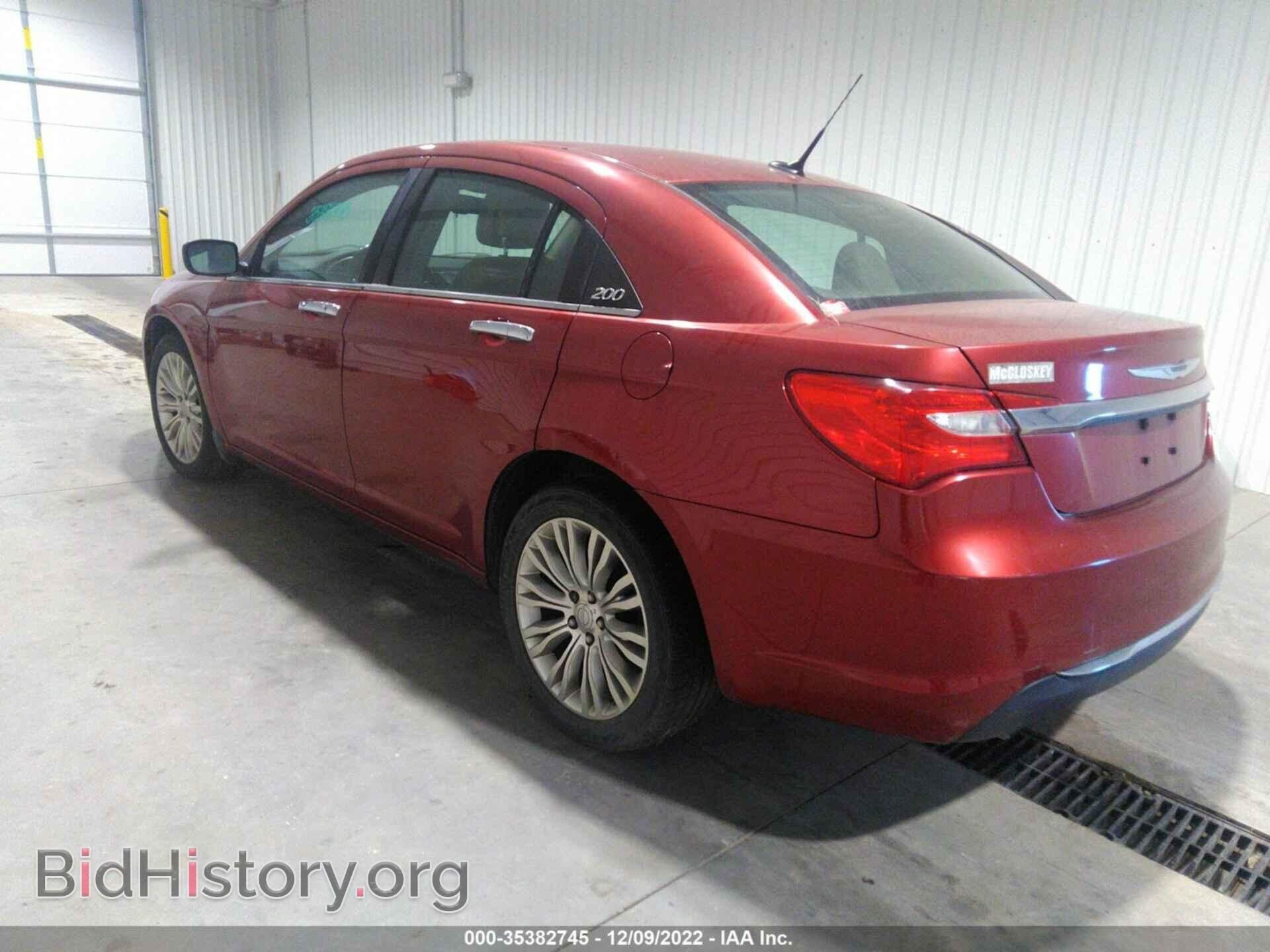 2011 CHRYSLER 200 - VIN: 1C3BC2FGXBN527067 - Фото 3