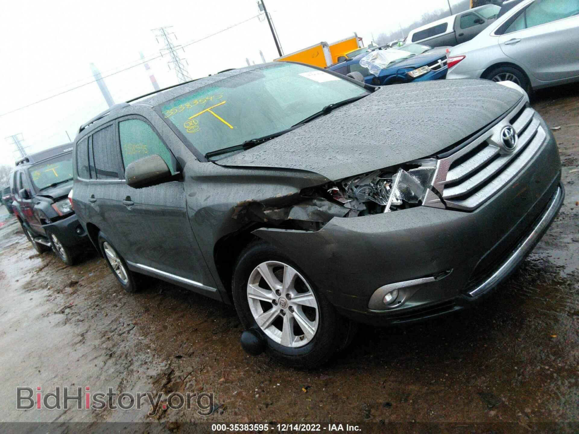 Photo 5TDBK3EH5BS060746 - TOYOTA HIGHLANDER 2011