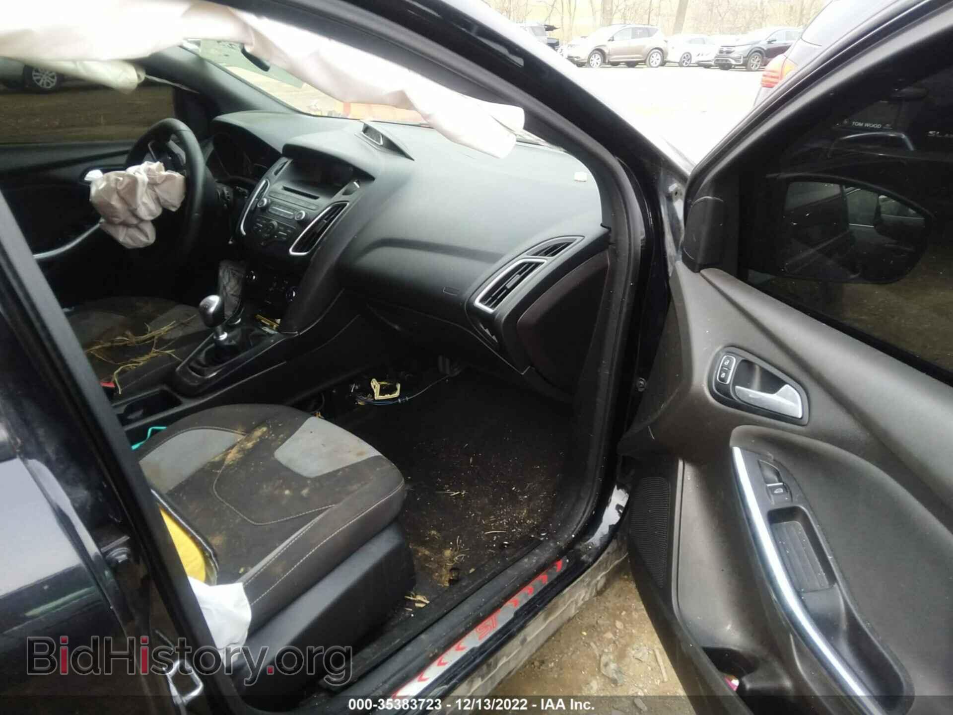 2016 FORD FOCUS - VIN: 1FADP3L95GL261762 - Photo 5