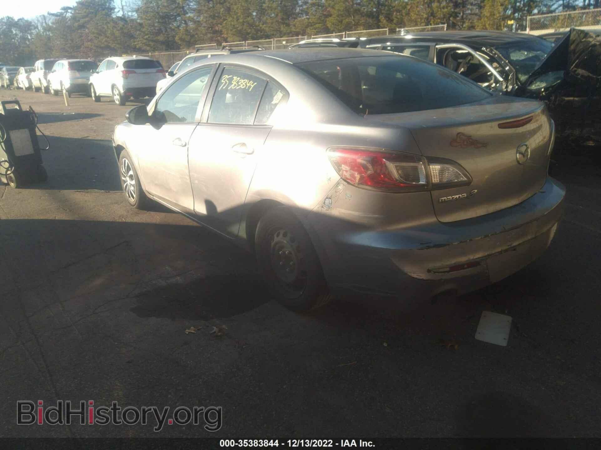 2013 MAZDA MAZDA3 - VIN: JM1BL1TF6D1730503 - Фото 3