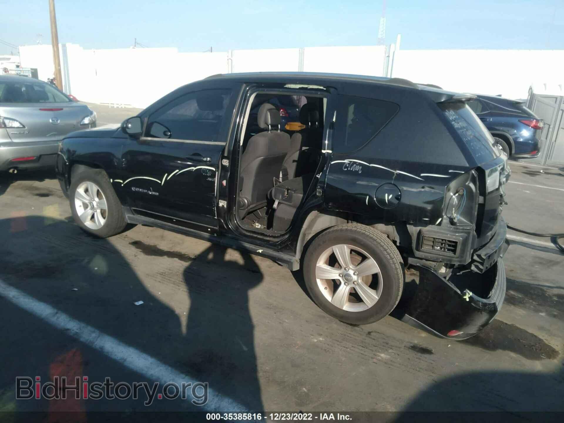 2011 JEEP COMPASS - VIN: 1J4NT1FA6BD139705 - Фото 3