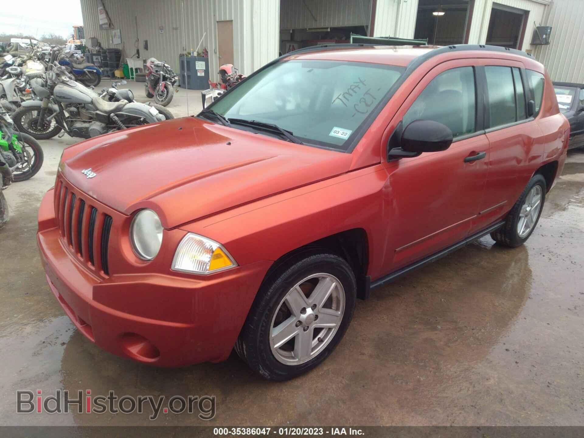 2009 JEEP COMPASS - VIN: 1J4FT47A89D228657 - Фото 2
