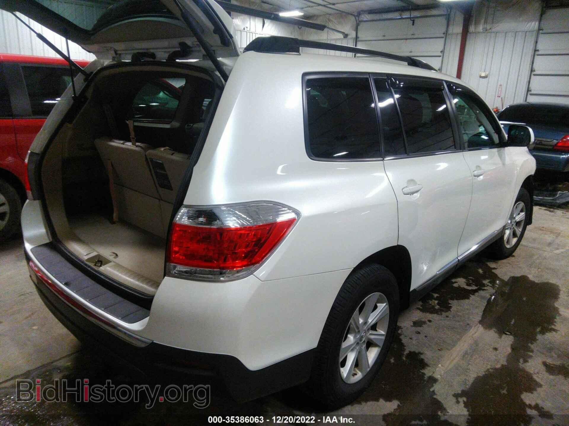 2013 TOYOTA HIGHLANDER - VIN: 5TDBK3EH8DS278523 - Photo 4