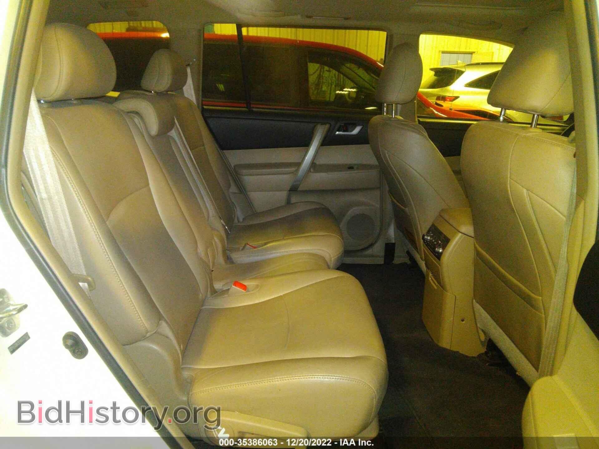 2013 TOYOTA HIGHLANDER - VIN: 5TDBK3EH8DS278523 - Photo 8