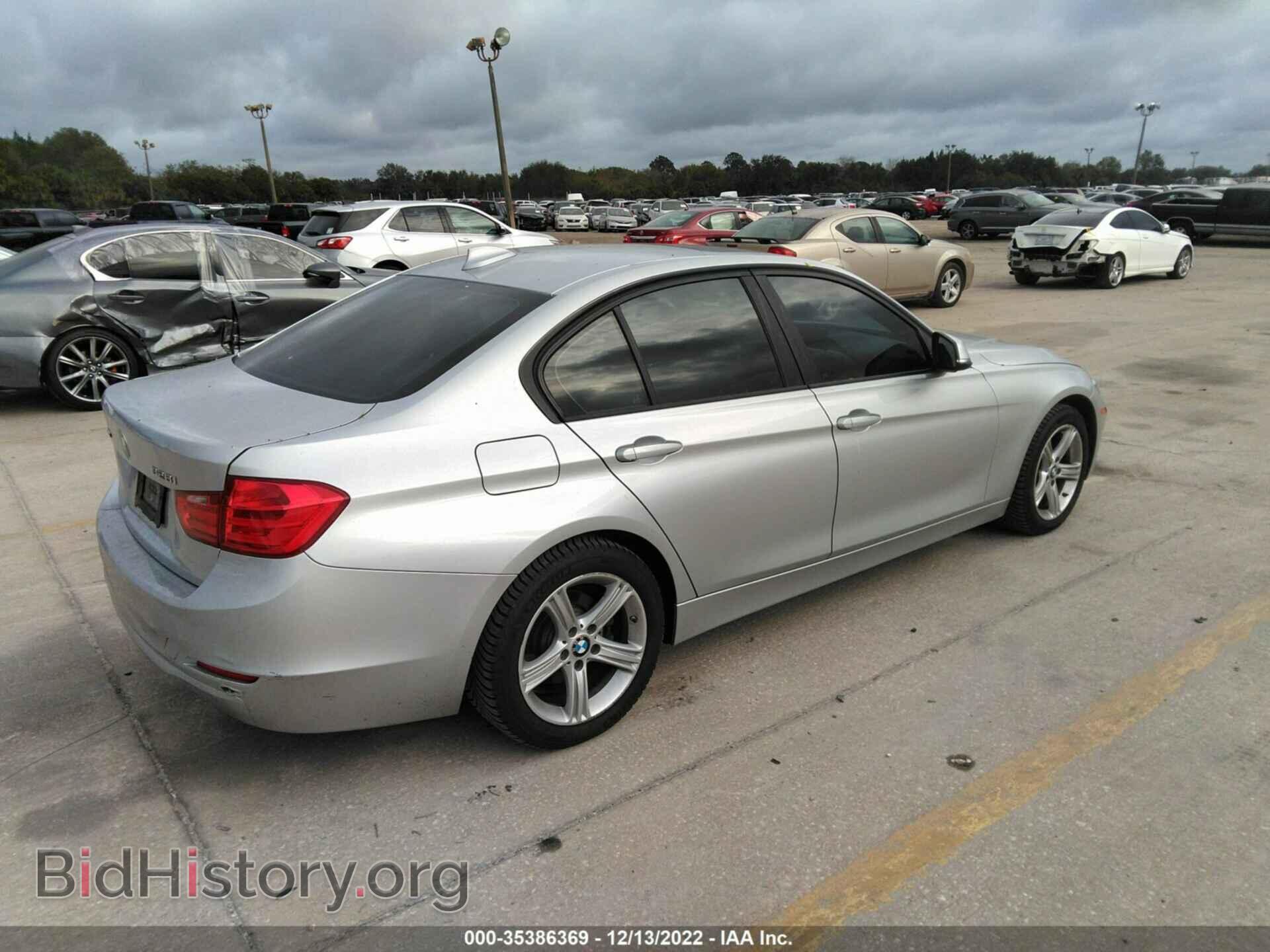 2014 BMW 3 SERIES - VIN: WBA3B5C53EF599439 - Фото 4