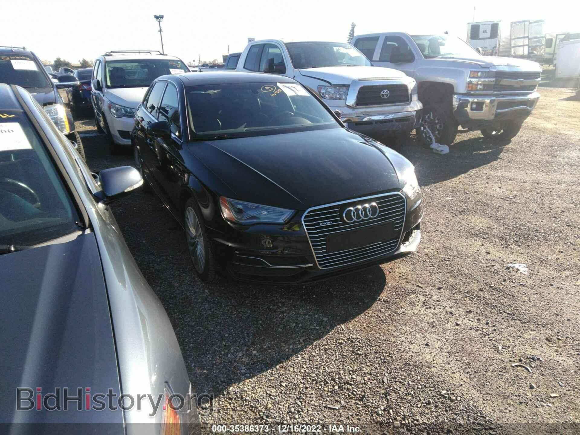Photo WAUTPBFF2GA109139 - AUDI A3 E-TRON 2016