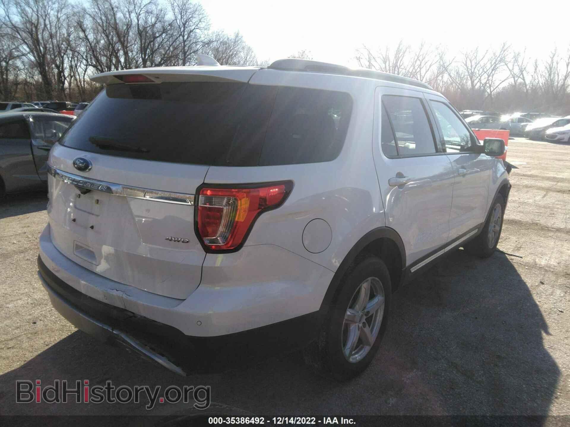 2017 FORD EXPLORER - VIN: 1FM5K8D82HGD12334 - Фото 4