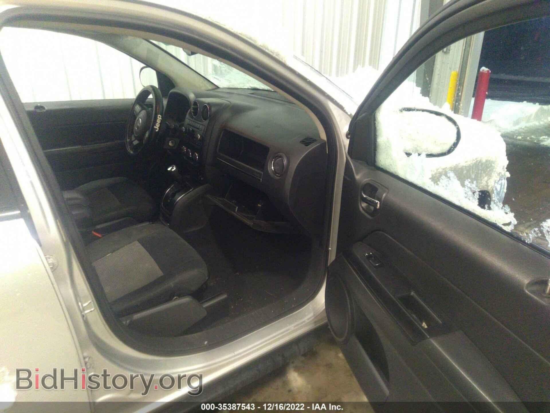 2012 JEEP COMPASS - VIN: 1C4NJDEBXCD557726 - Photo 5
