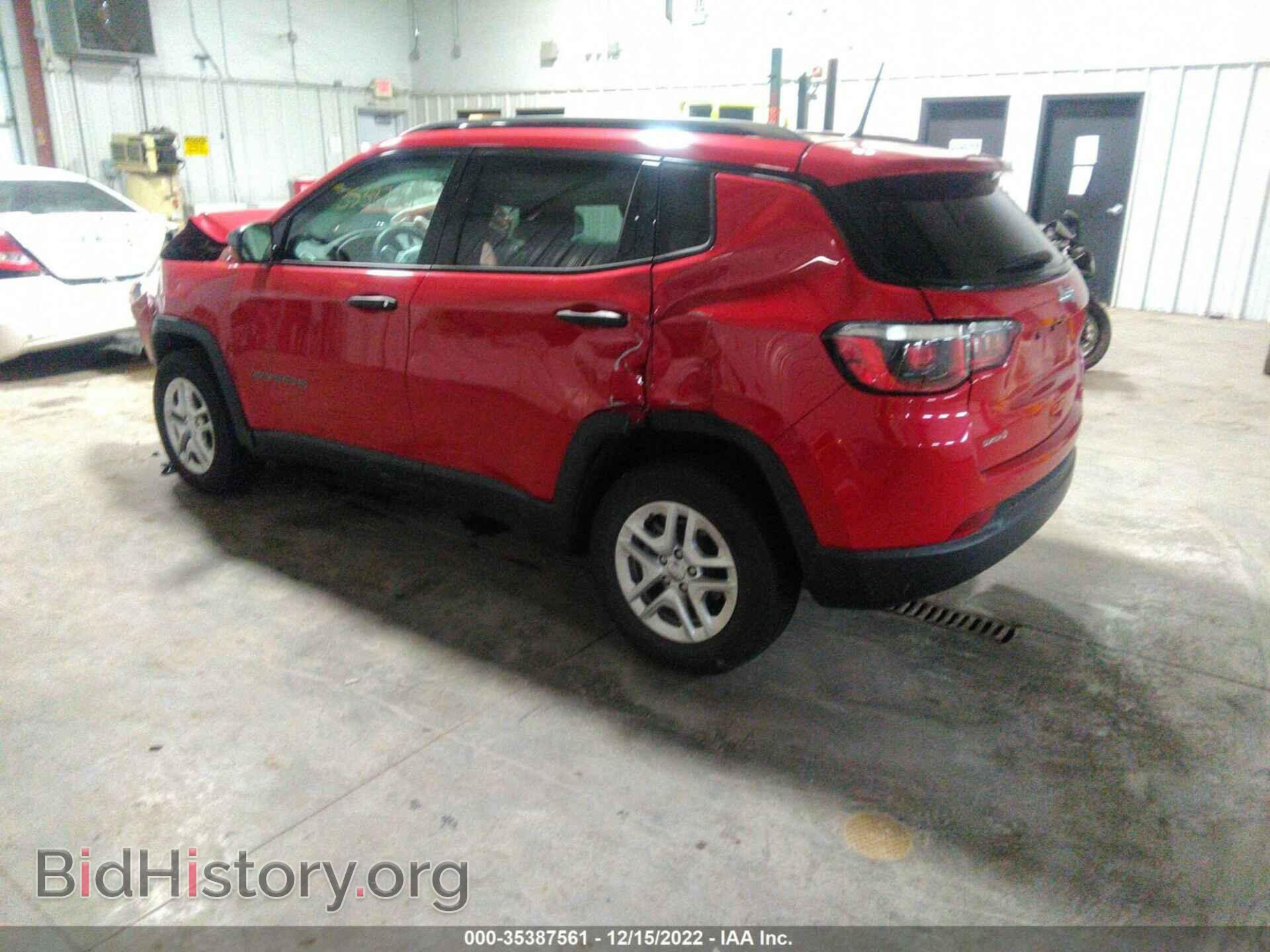 2018 JEEP COMPASS - VIN: 3C4NJCAB4JT420580 - Фото 3