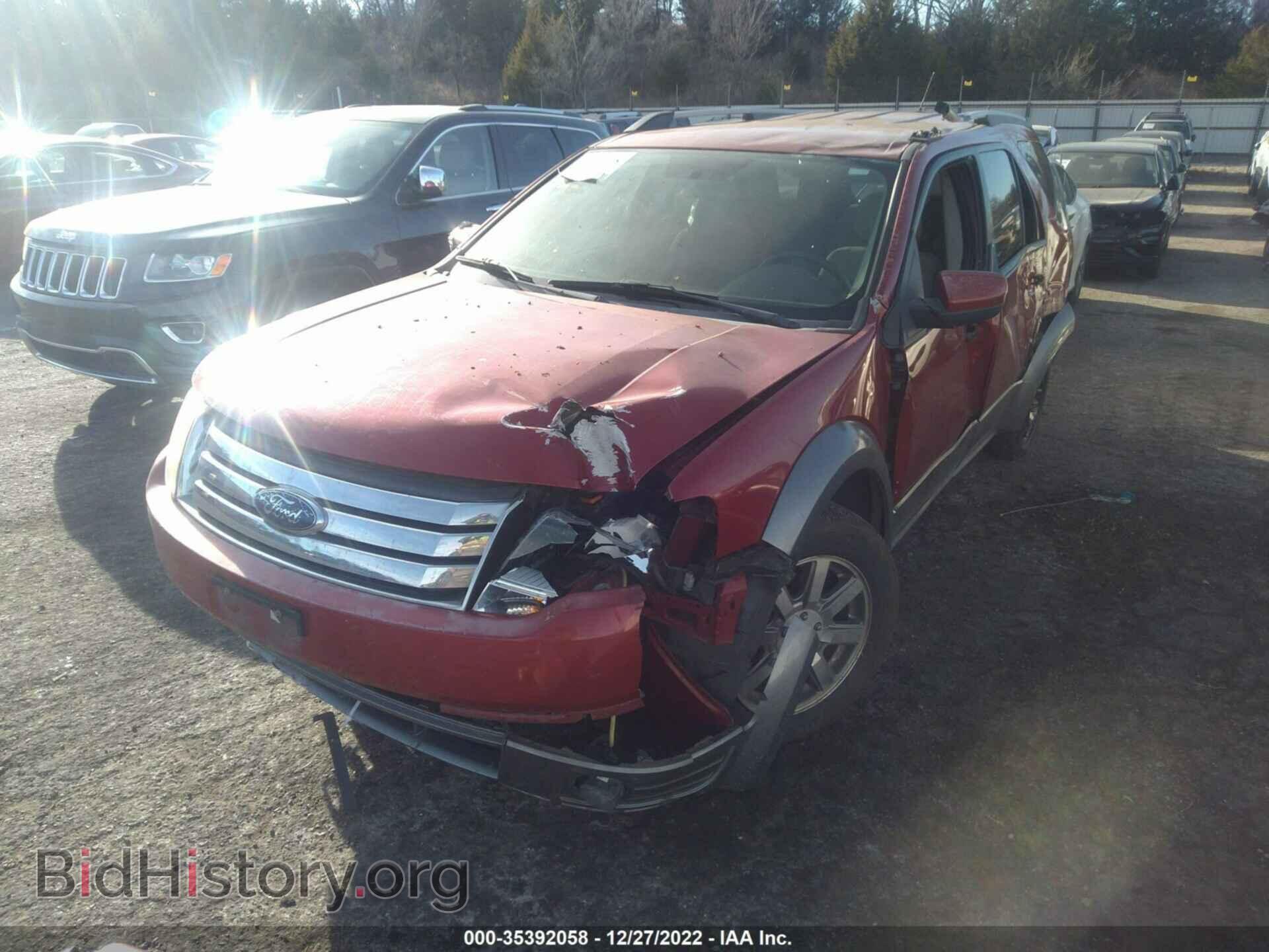 2009 FORD TAURUS X - VIN: 1FMDK02W29GA04435 - Фото 2