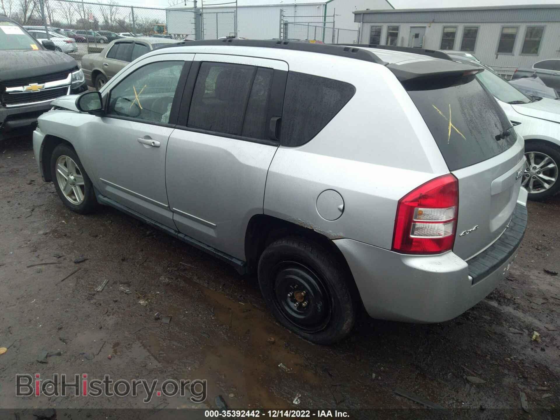 2010 JEEP COMPASS - VIN: 1J4NF4FB6AD501659 - Фото 3