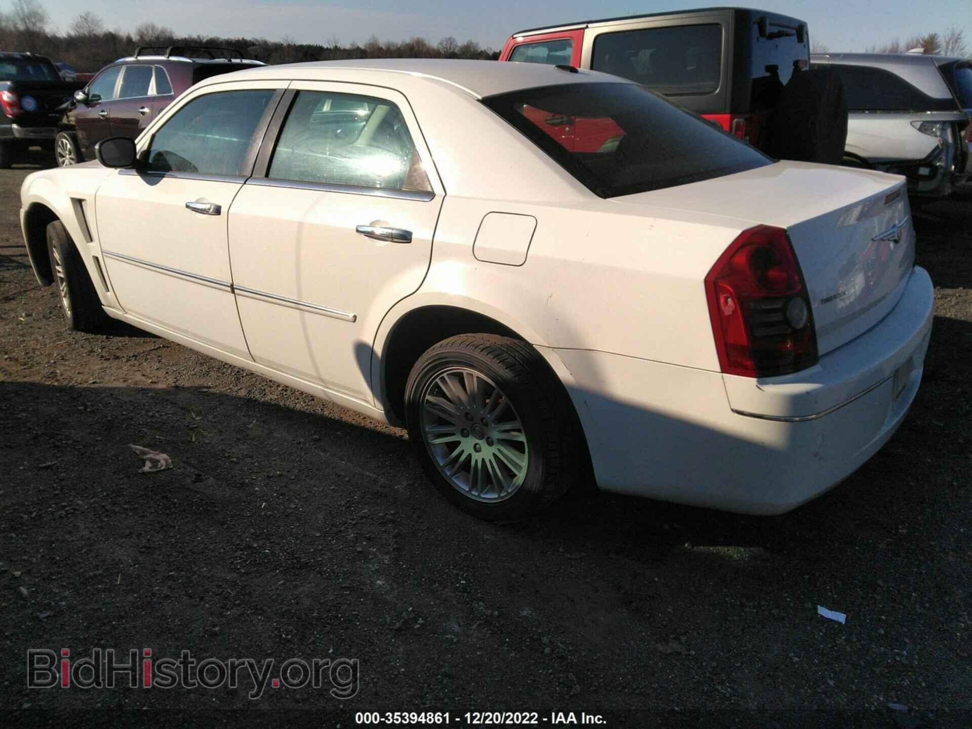 2010 CHRYSLER 300 - VIN: 2C3CA5CV4AH225716 - Фото 3