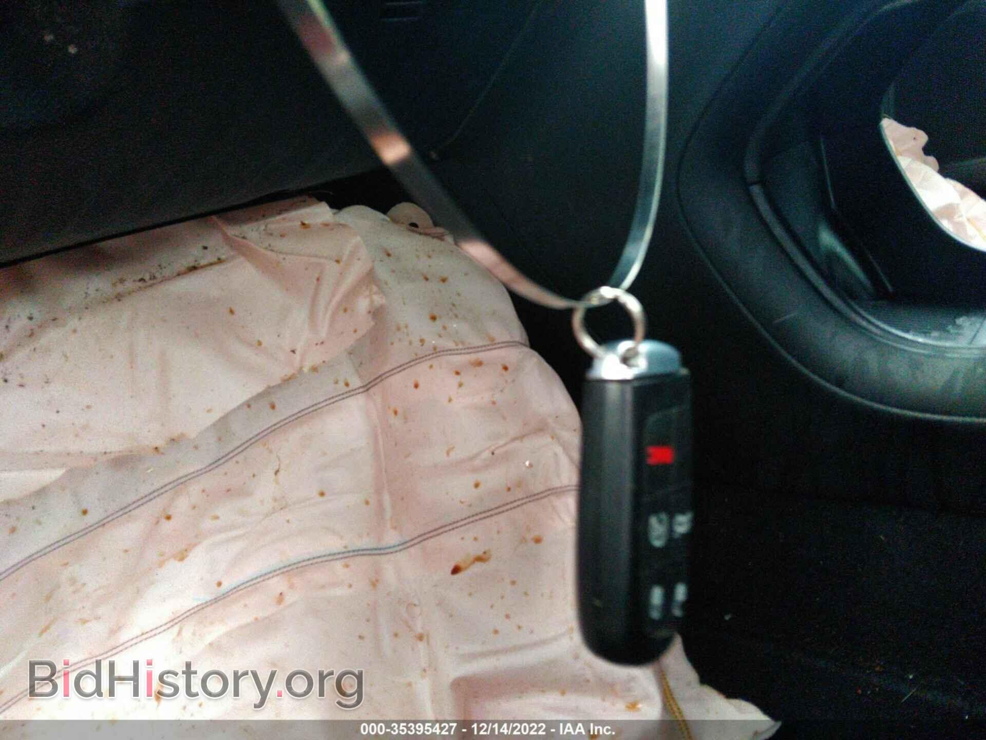 2015 CHRYSLER 200 - VIN: 1C3CCCABXFN720735 - Фото 11