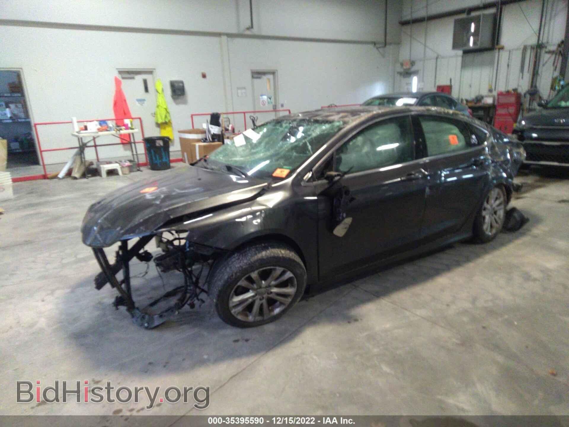 2015 CHRYSLER 200 - VIN: 1C3CCCAB1FN680206 - Фото 2