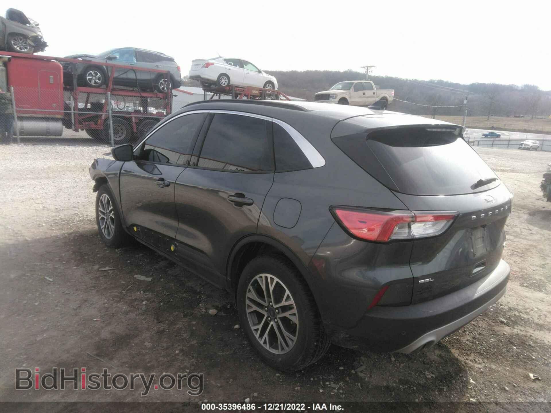 2020 FORD ESCAPE - VIN: 1FMCU0H62LUA68397 - Фото 3