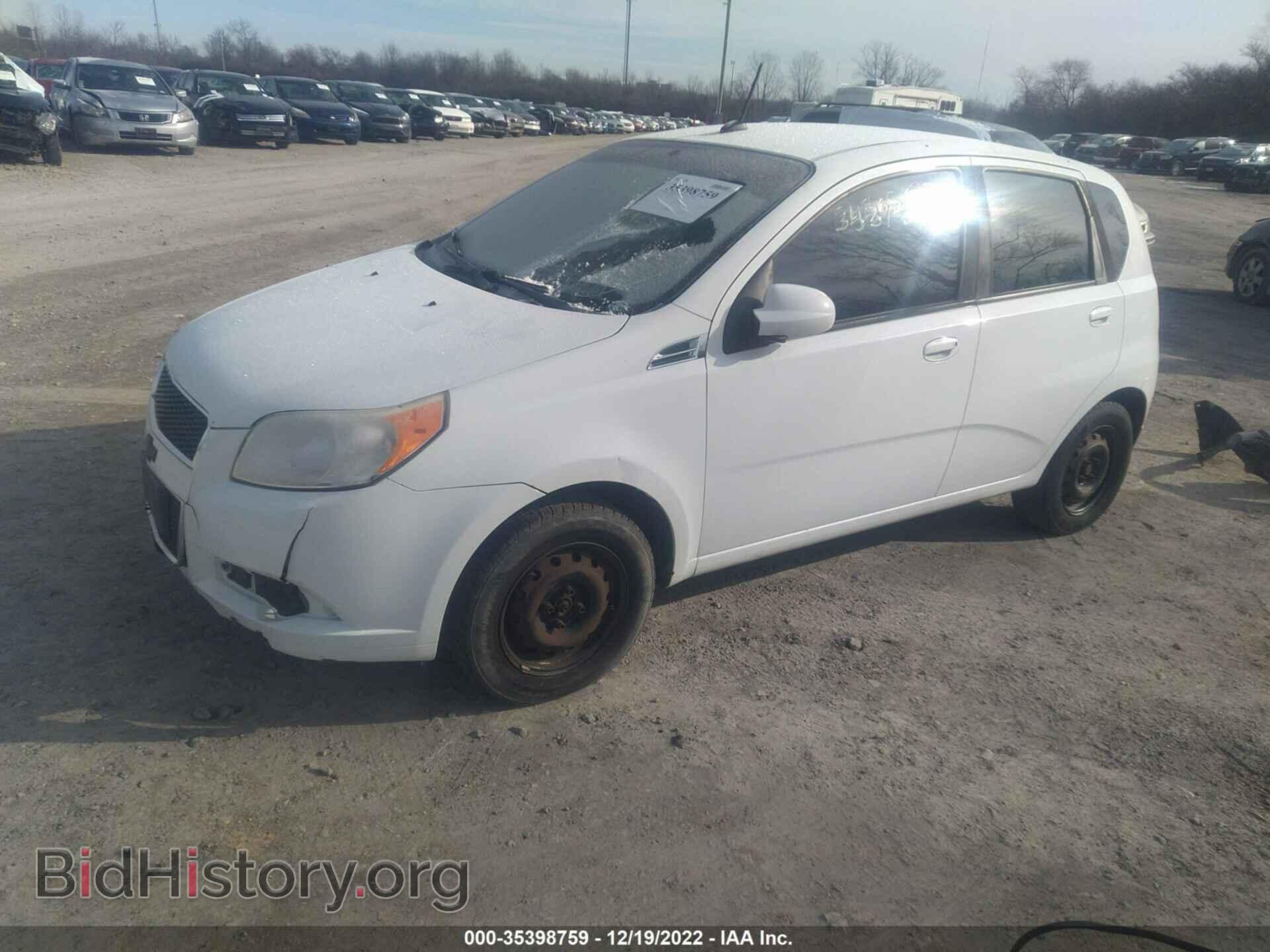 2011 CHEVROLET AVEO - VIN: KL1TD6DE4BB244713 - Фото 2